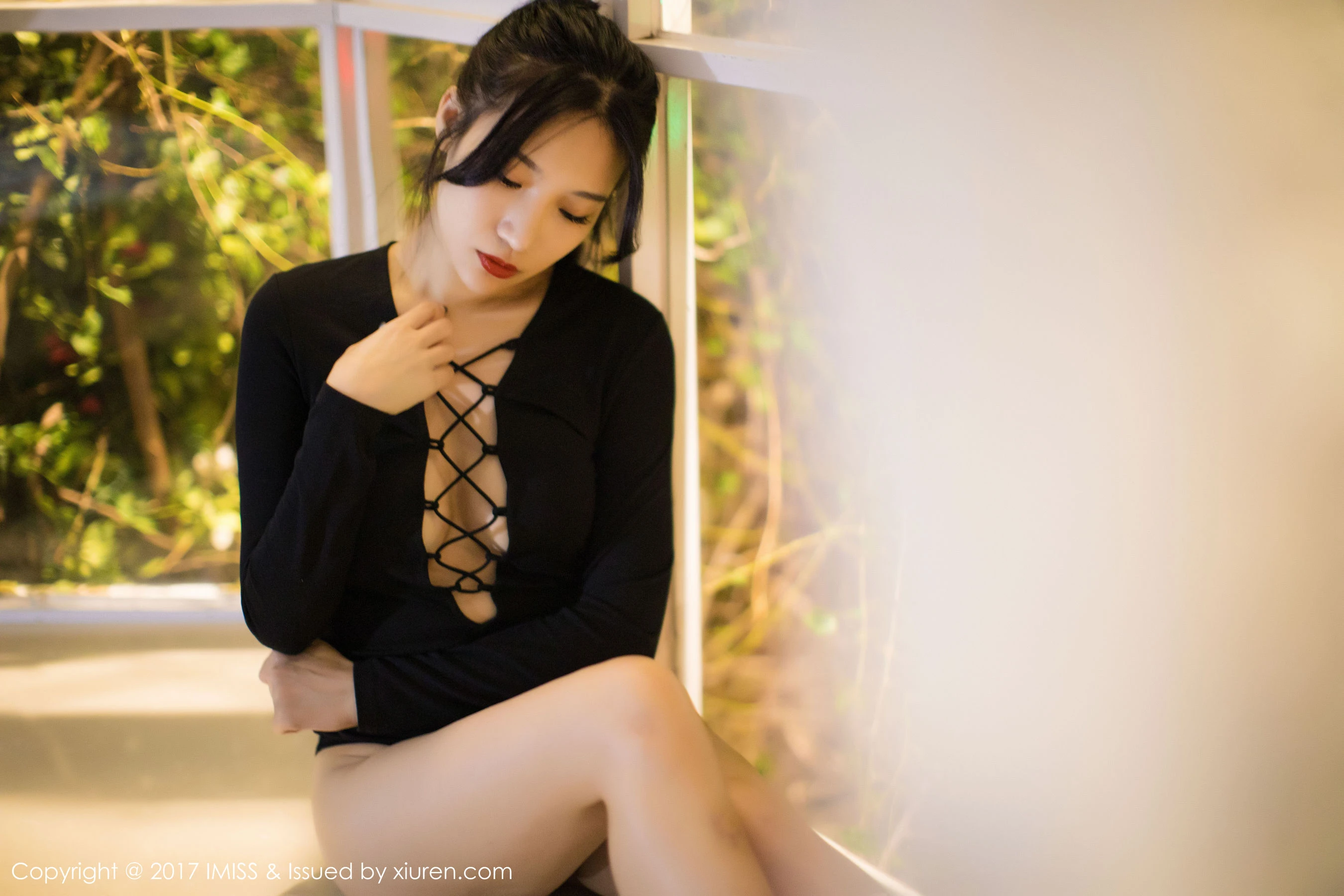  小狐狸Sica《黑色私房性感美腿》 爱蜜社IMiss VOL.194第12张