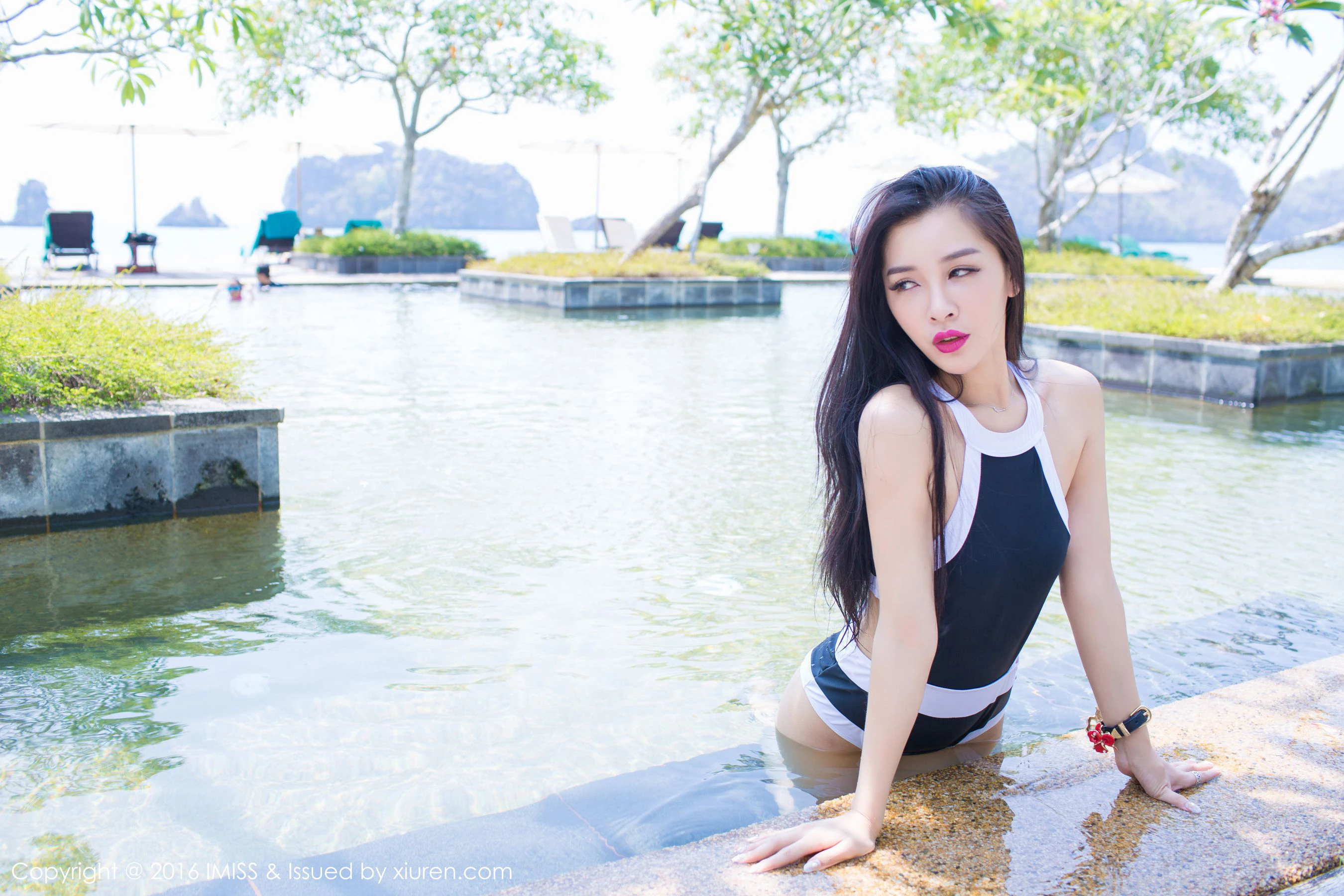  戴小唯《比基尼+死库水系列》 爱蜜社IMiss Vol.085第8张