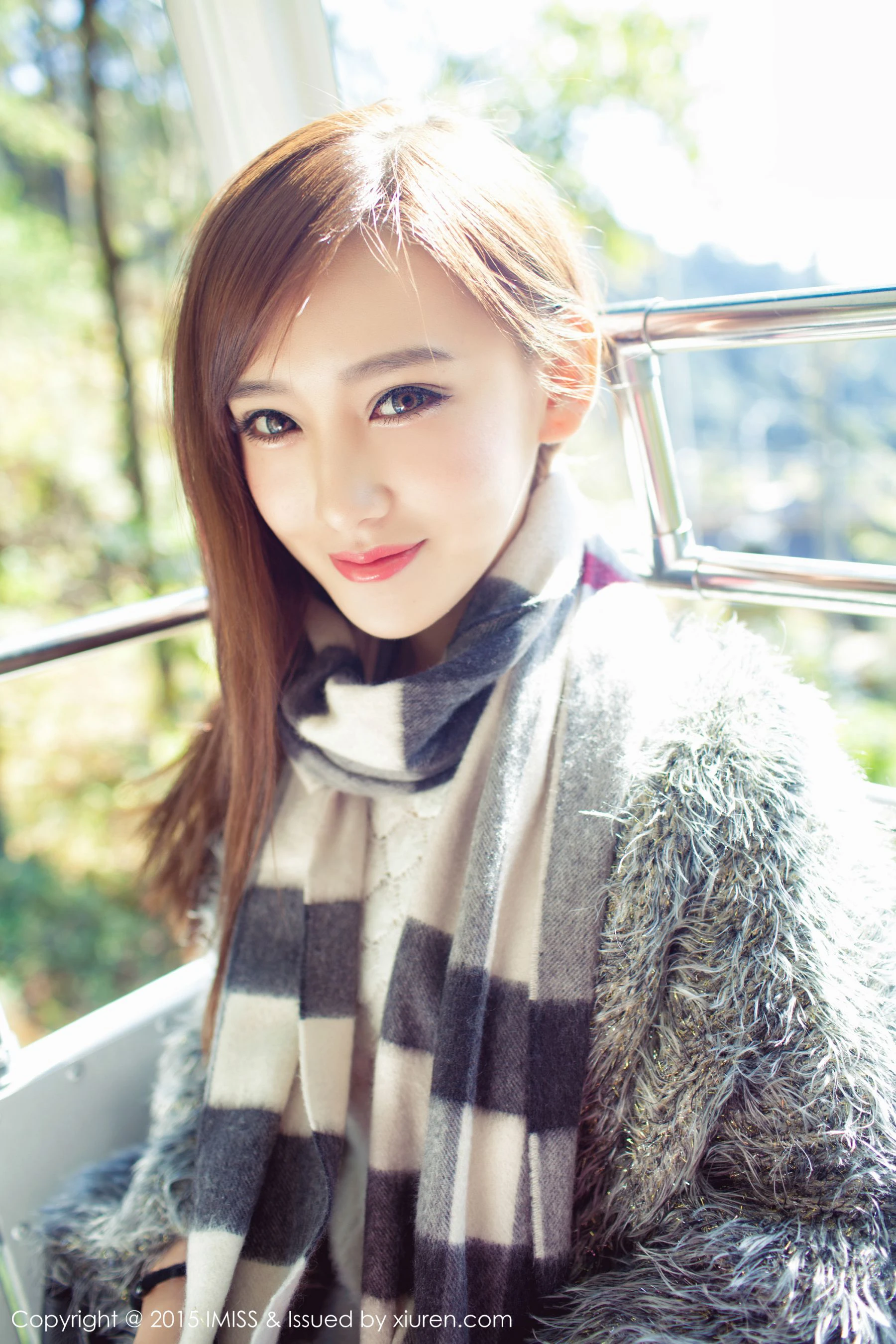  李玉洁Daisy《武汉大别山薄刀峰旅拍》 爱蜜社IMiss Vol.040第1张