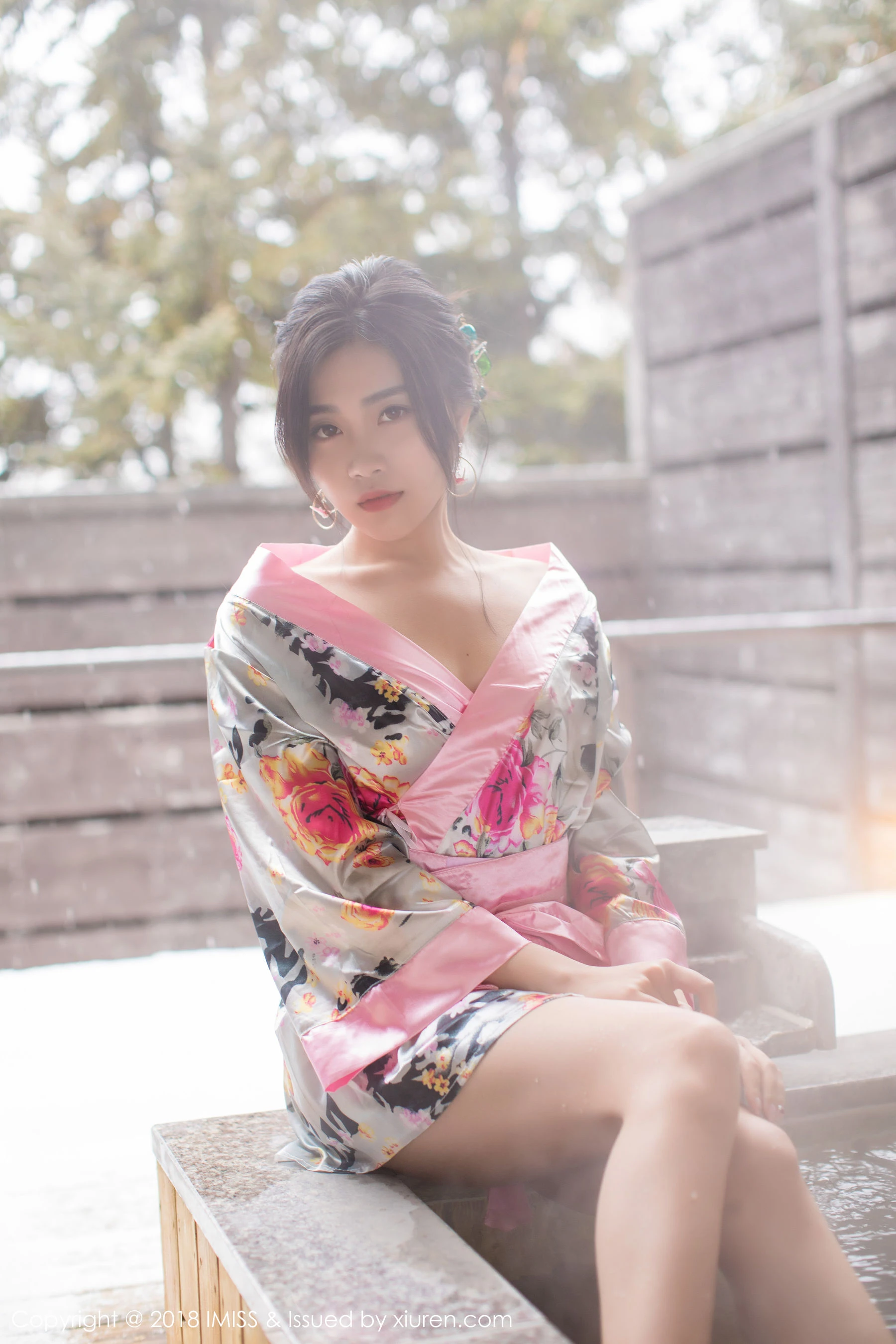  许诺Sabrina《浴池和服+蕾丝美腿》 爱蜜社IMiss Vol.221第1张