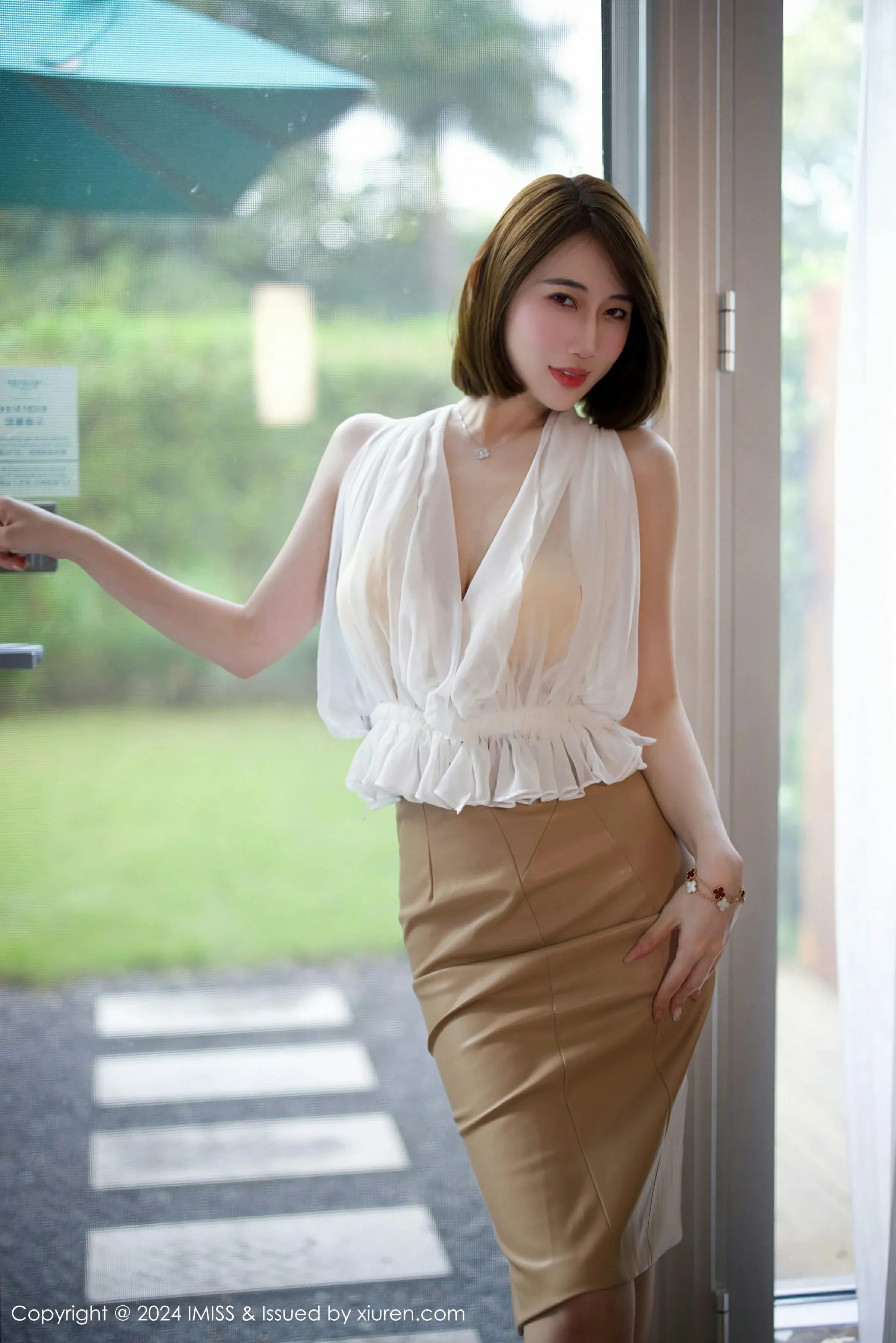  爱蜜社 VOL.779 瑞妤 [46P]第6张