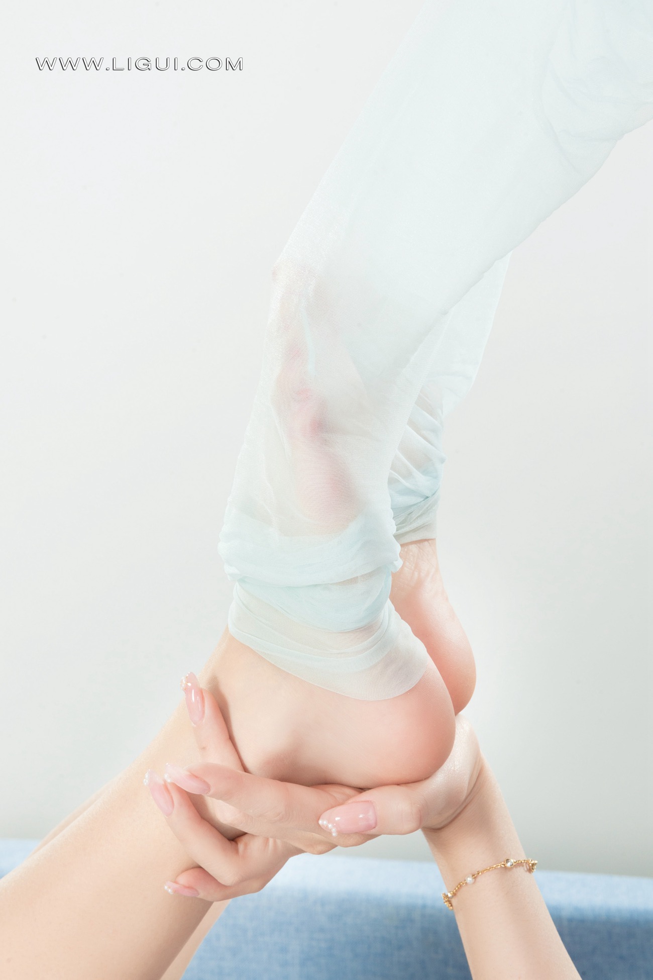 [Ligui丽柜]2022.03.04 《双生花-颜匪俏警花》凉儿第21张