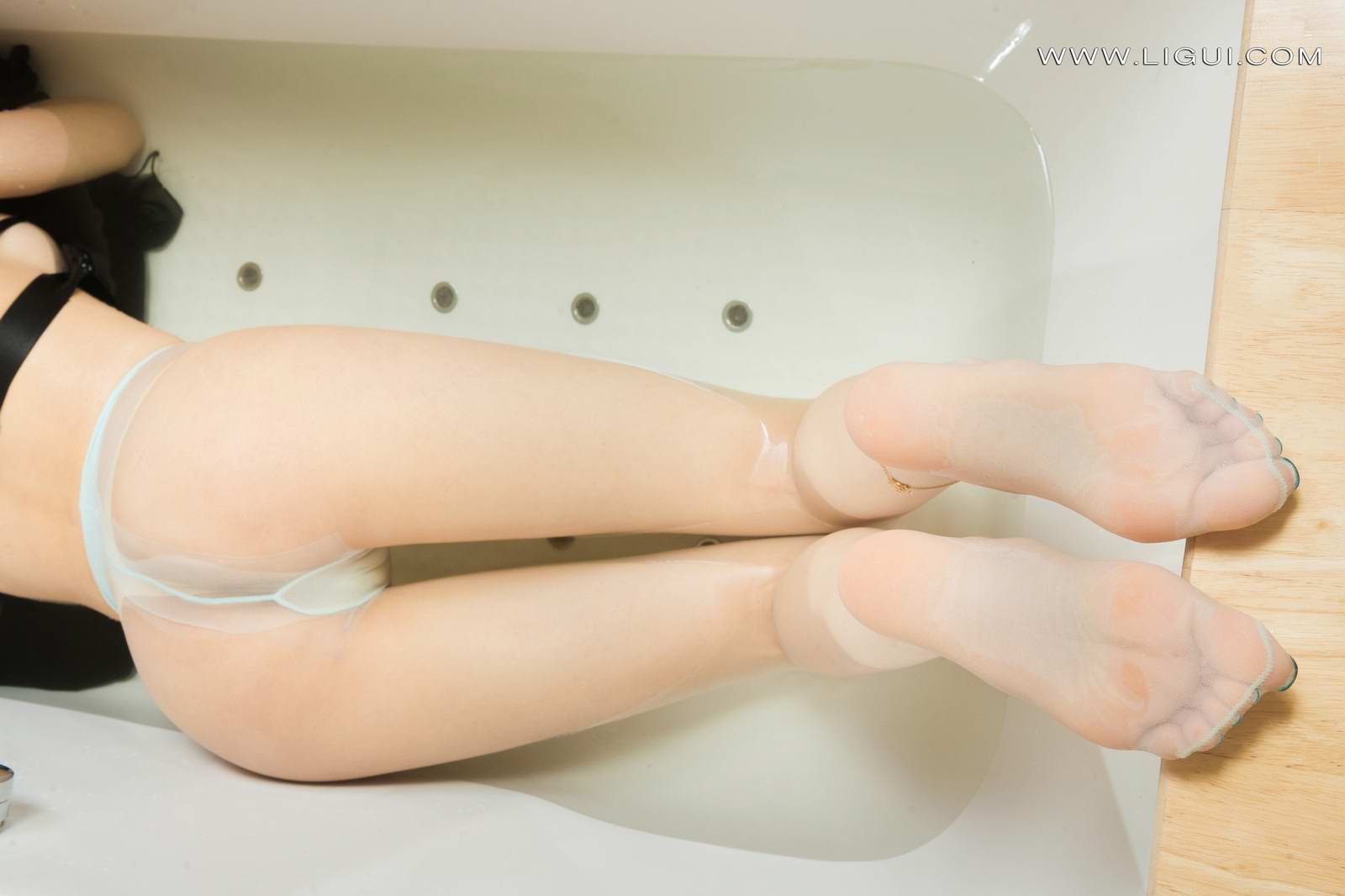 Ligui丽柜 2022.02.02 网络丽人 Model 凉儿第17张