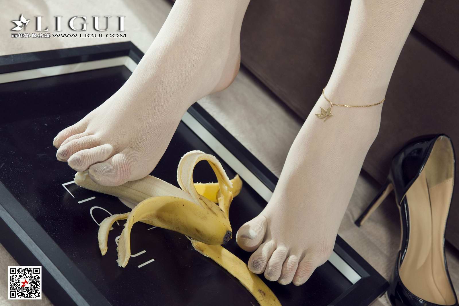 Ligui丽柜 2020.04.08《精踩丝足》-敏儿第5张