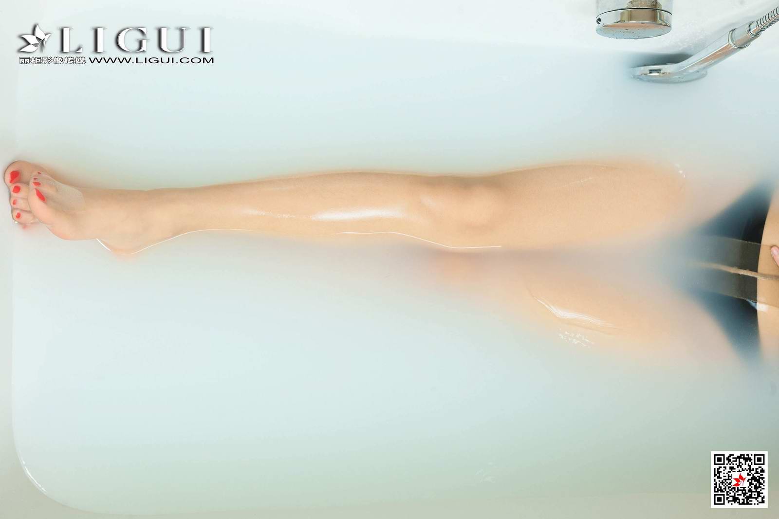 Ligui丽柜  2020.05.27《香浴名莲》潘潘第6张