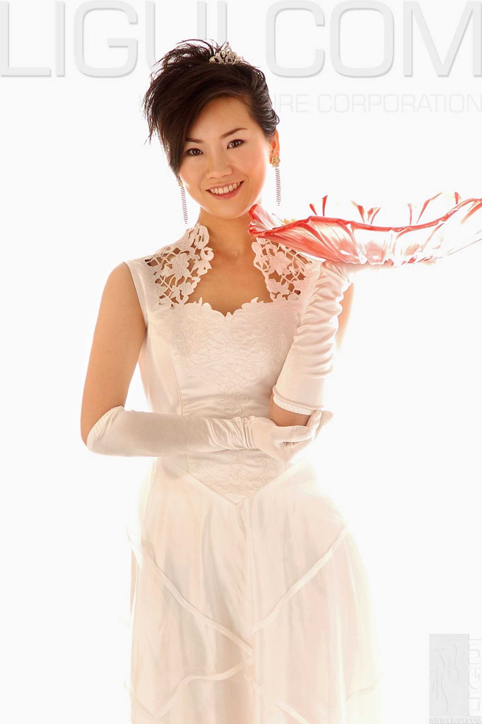 [丽柜LiGui] Model 海伦《玉足榨汁機》丝足写真集图第13张