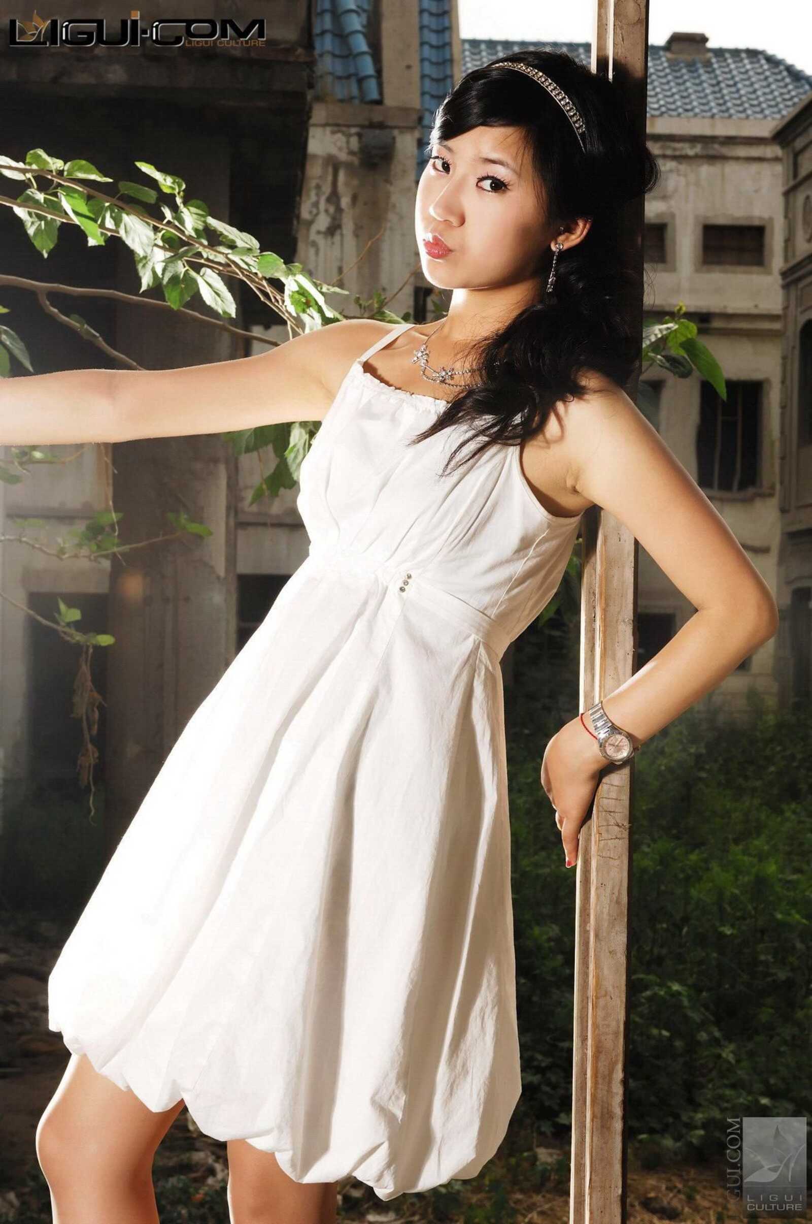 Model 卡鲁鲁《纯情少女的丝恋》 [丽柜LiGui] 丝足第2张