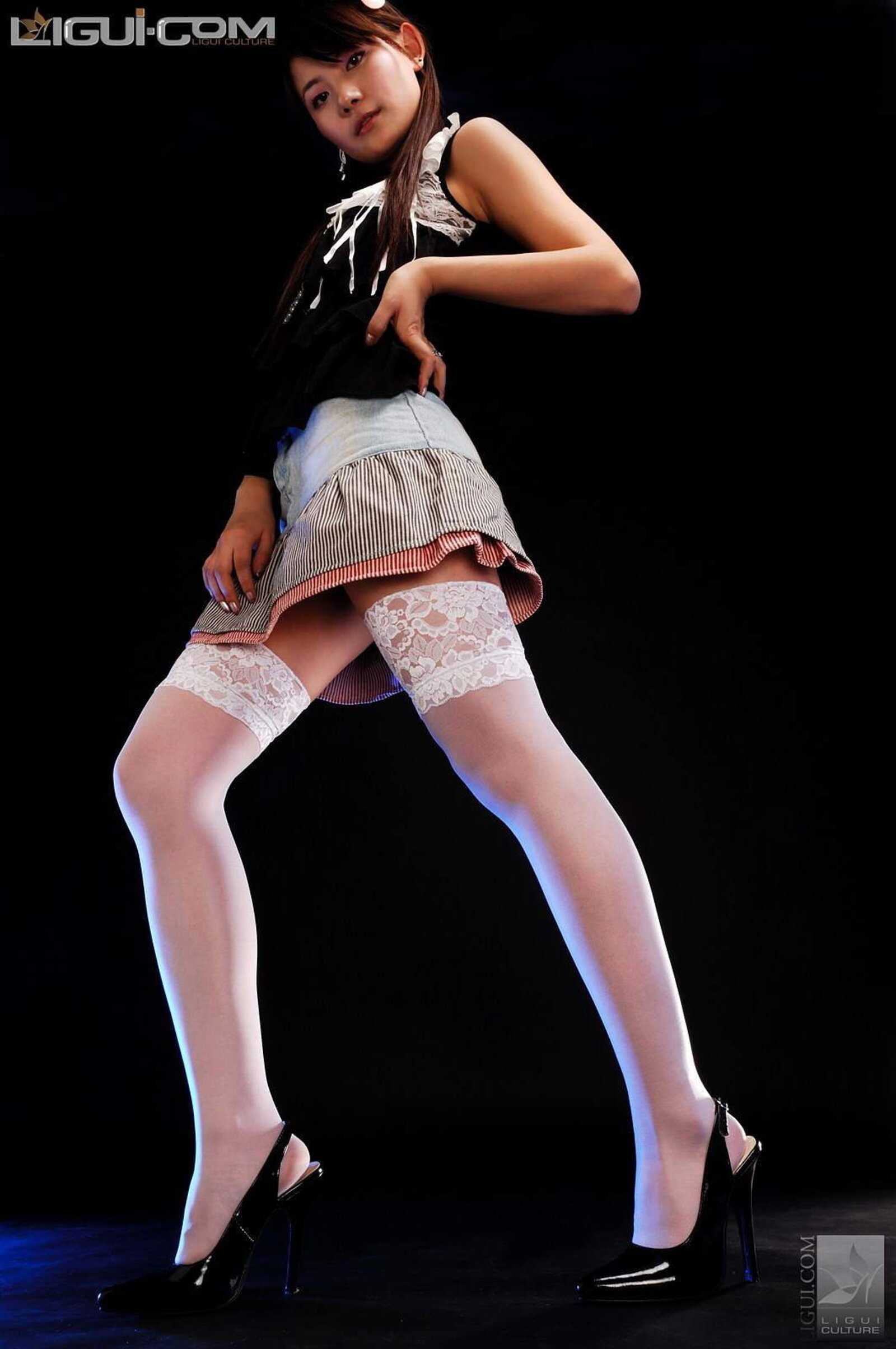 [丽柜LiGui] Model 龙洋《黑白碰撞的北极光》丝足写第3张