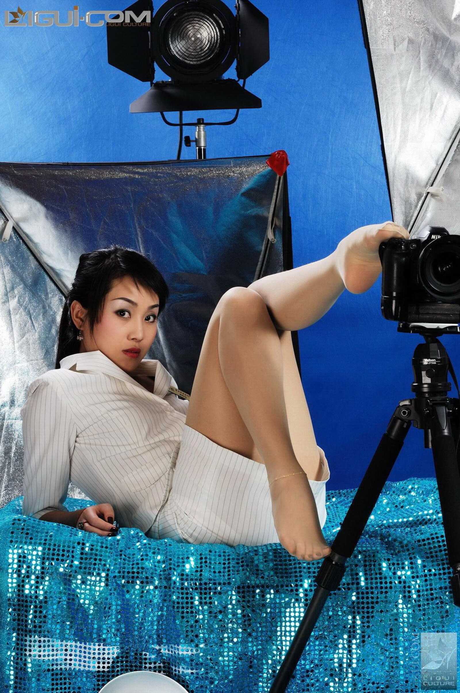 Model 琳达《燃情丝袜玉足是聚光灯永恒的焦点》第6张