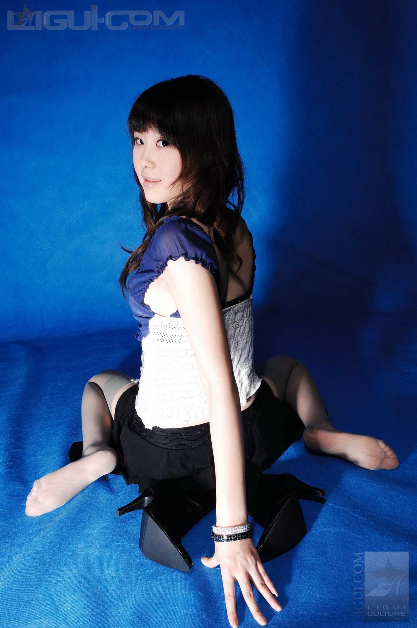 Model 菲菲《白丝、灰丝、丝丝噬魂》 [丽柜LiGui第7张