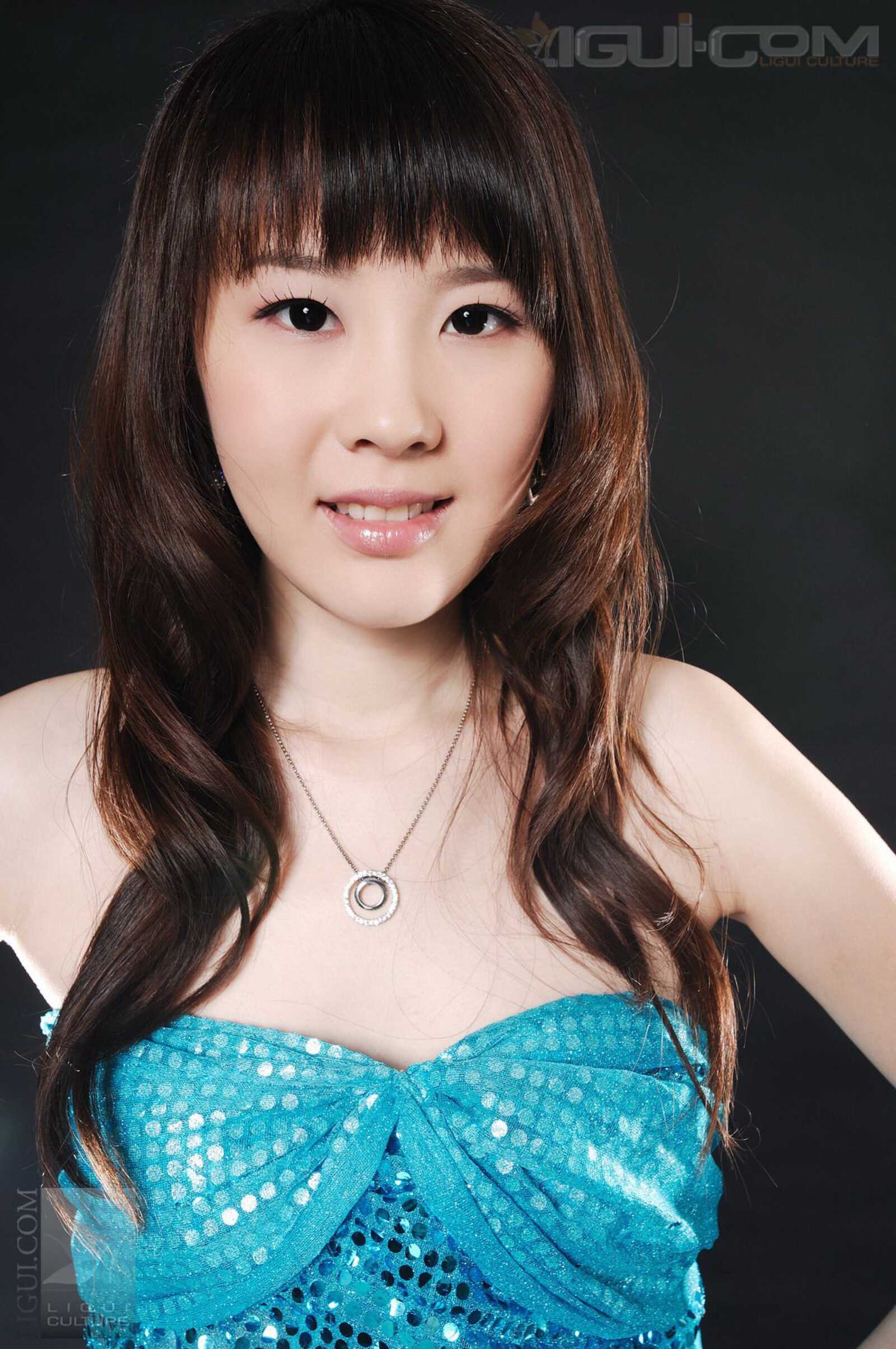 Model 菲菲《白丝、灰丝、丝丝噬魂》 [丽柜LiGui第1张