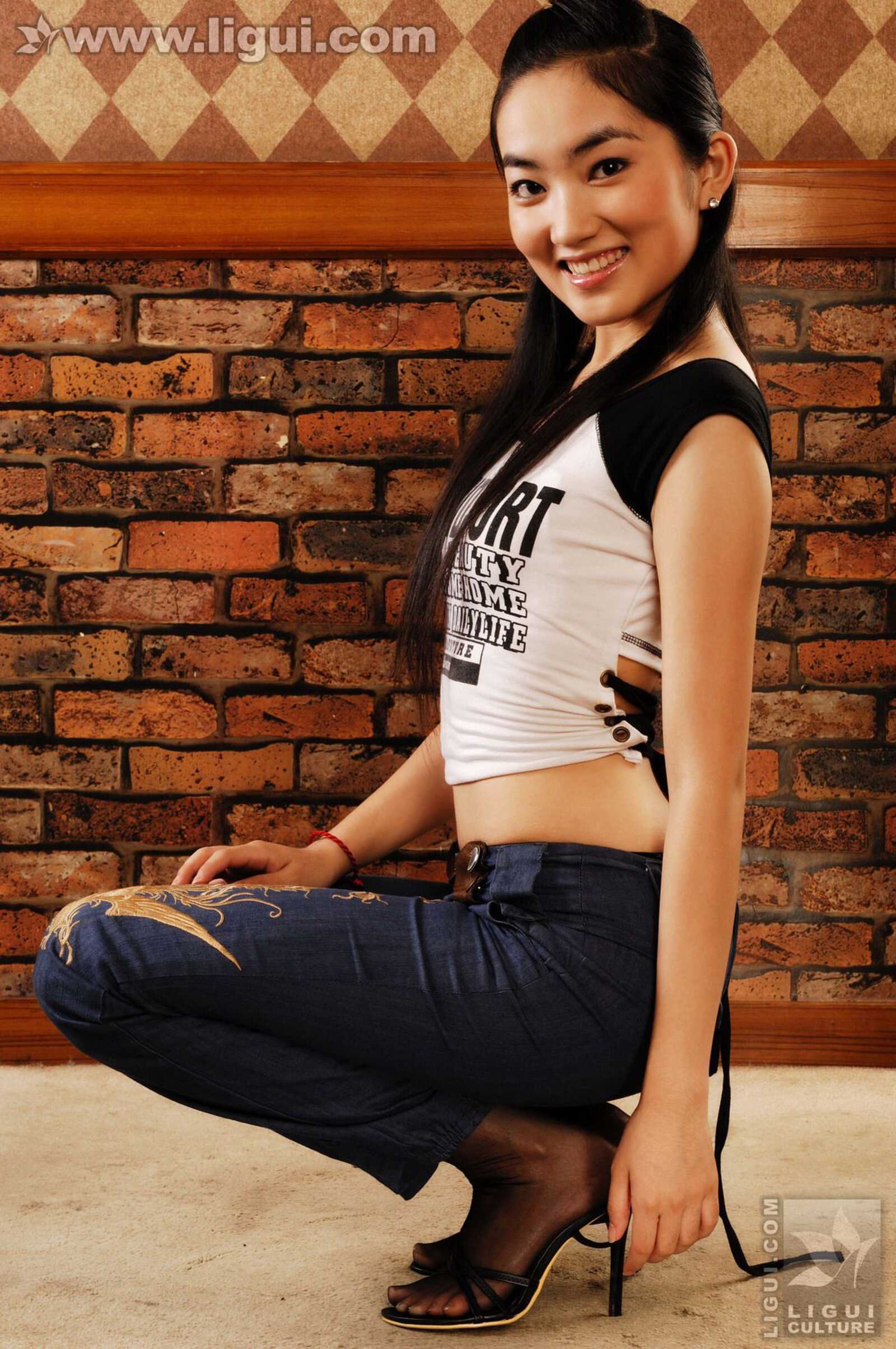 Model 王欢《北影新生炫耀婀娜体态》 [丽柜LiGui第10张