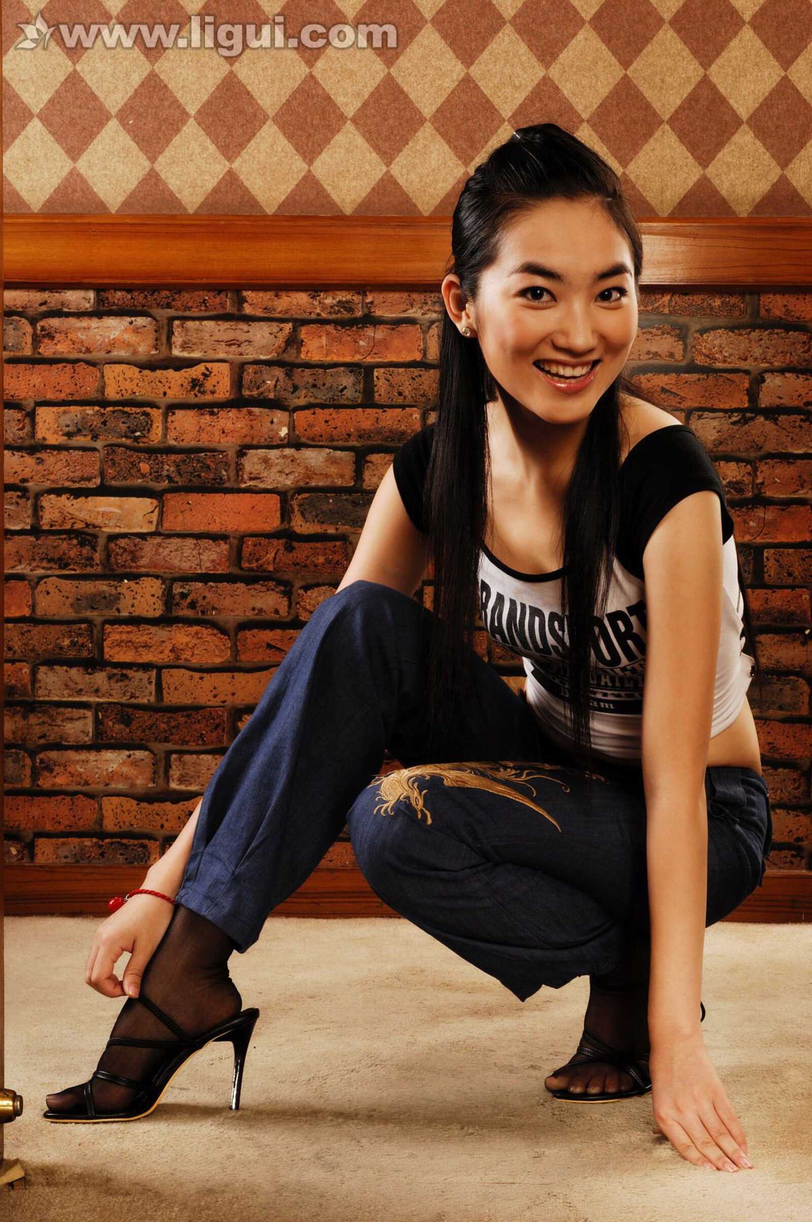 Model 王欢《北影新生炫耀婀娜体态》 [丽柜LiGui第10张