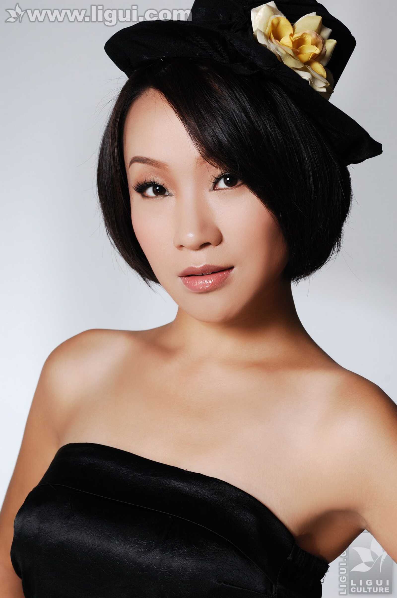 Model 伊园《华丽的展示，迷人的风情》 [丽柜Li第9张