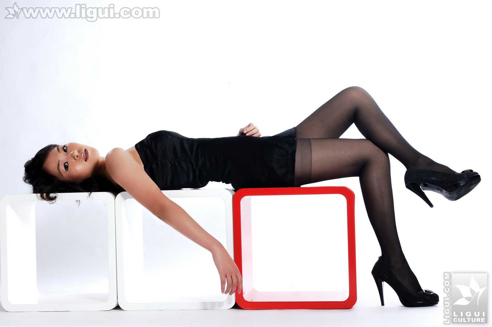 Model 欧阳茜《高贵气质，极品视觉》 [丽柜LiGui第4张