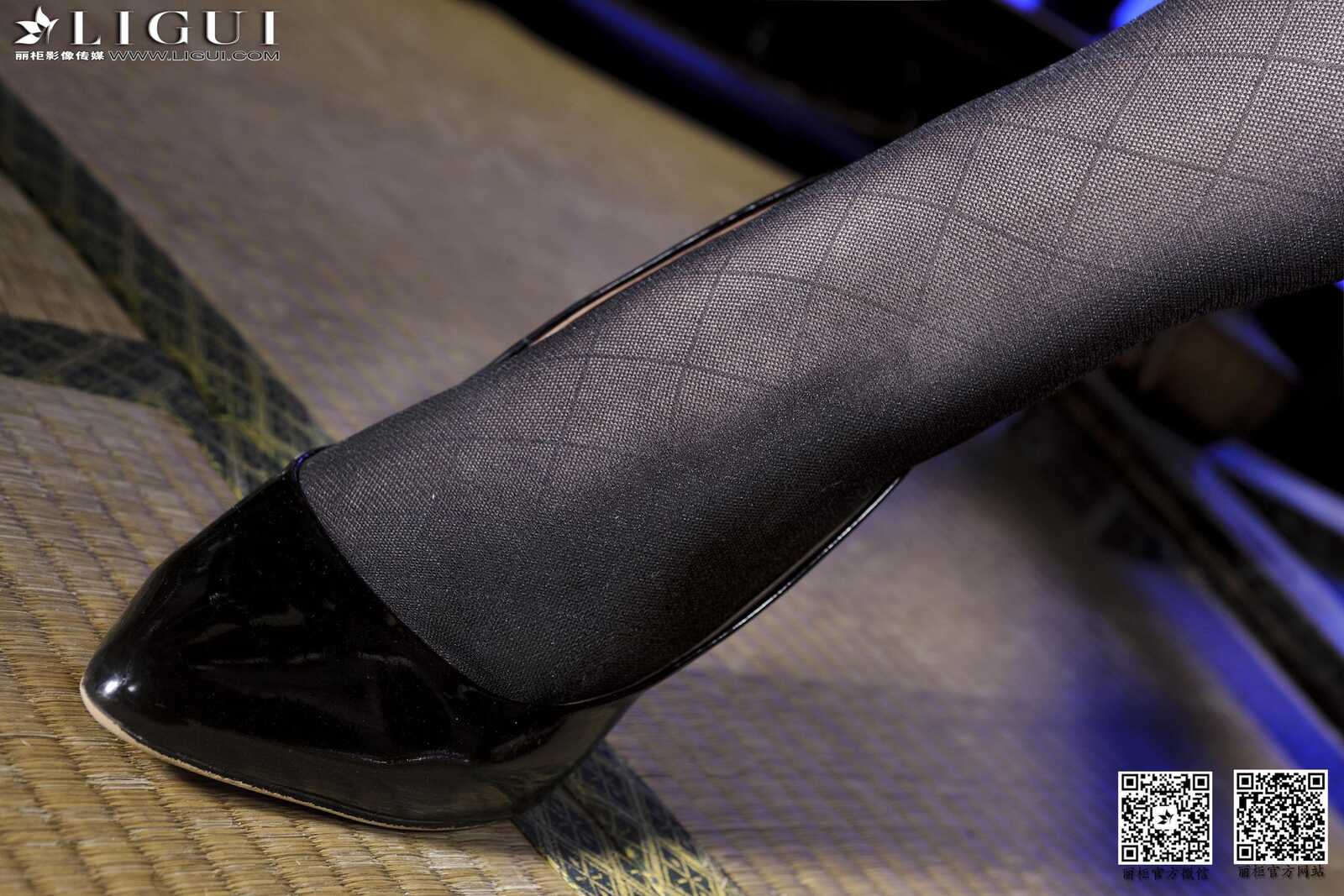 [丽柜贵足LiGui] Model 文静《蕾丝旗袍+黑丝美足》第14张