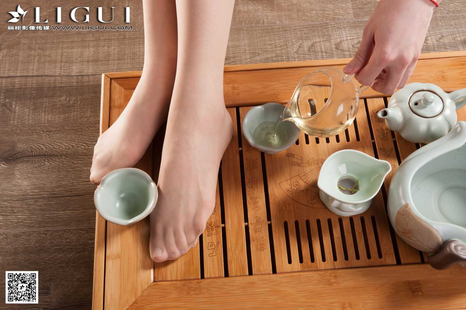 婷婷《旗袍茶道》 [丽柜] 美腿丝足写真集第9张