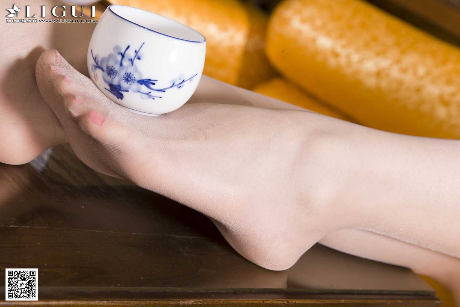 Model 乐乐《古典旗袍茶艺丝足》上下全集 [丽柜第14张