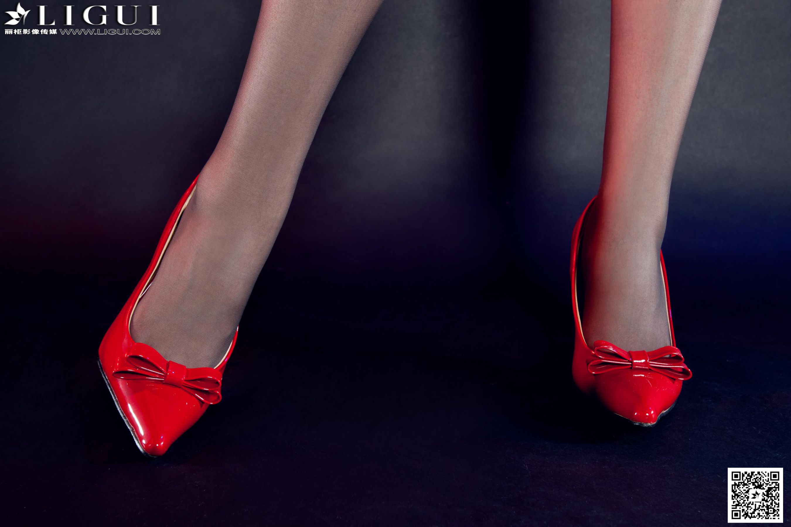 [丽柜LiGui] Model AMY《红高跟短发灰丝女郎》美腿玉第12张