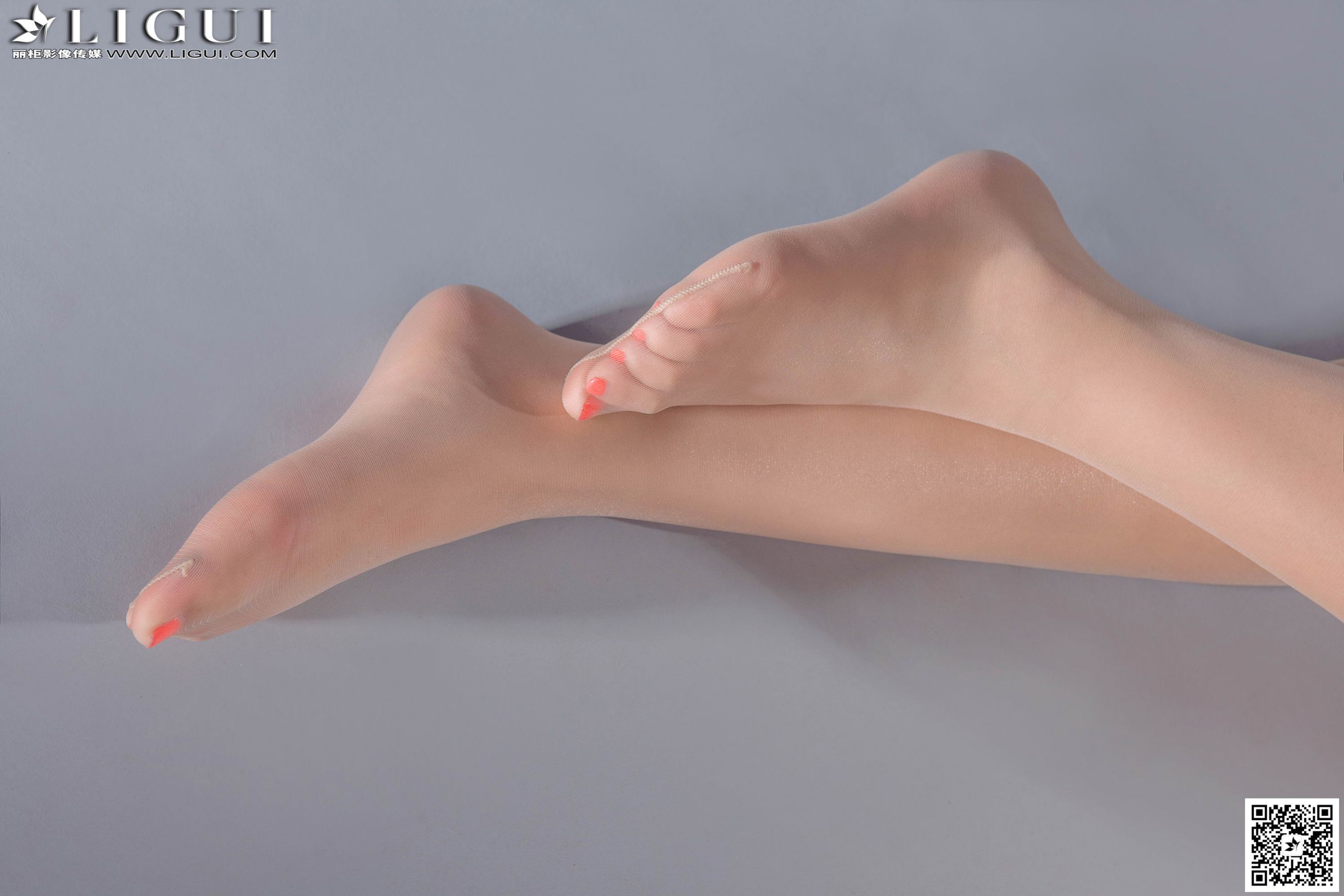 [丽柜LiGui] Model 语寒《甜美校花棚拍》美腿玉足写第8张