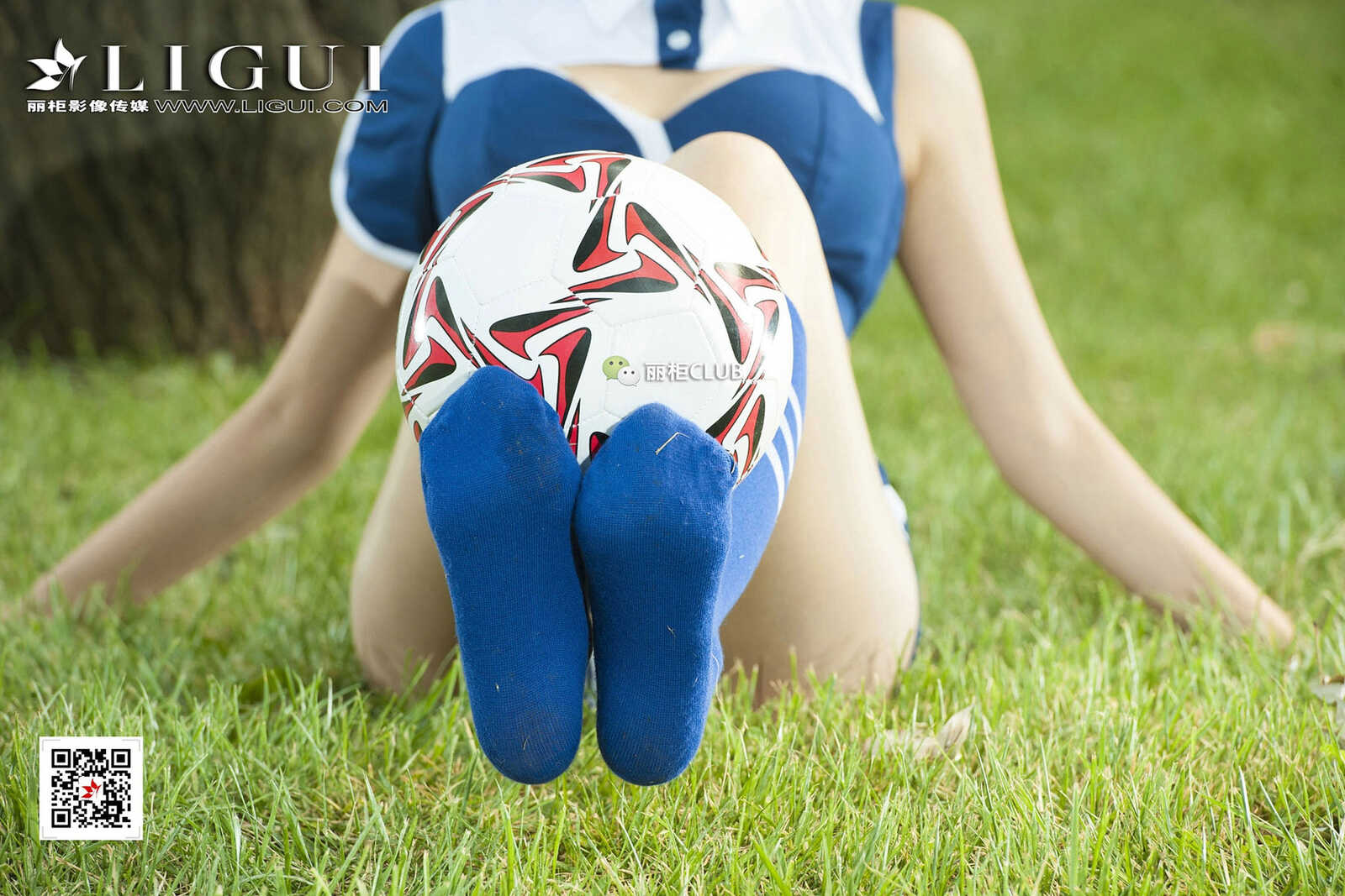 Model 筱筱《球场少女》 [丽柜Ligui] 写真集第4张