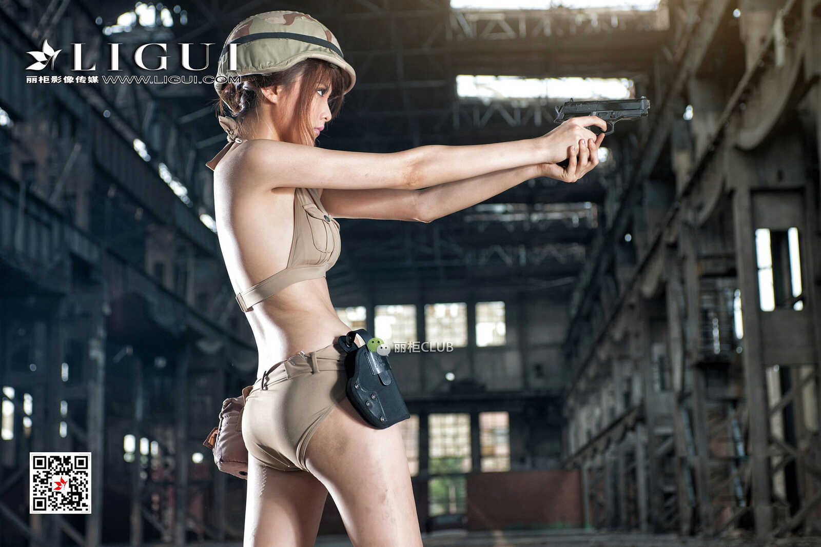 Model 黄芬《女兵美腿丝足》 [丽柜Ligui] 写真集第6张