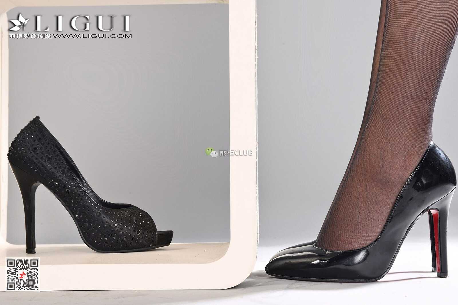 Model 小杨幂《蕾丝+黑丝+美脚》 [丽柜Ligui] 写真集第3张