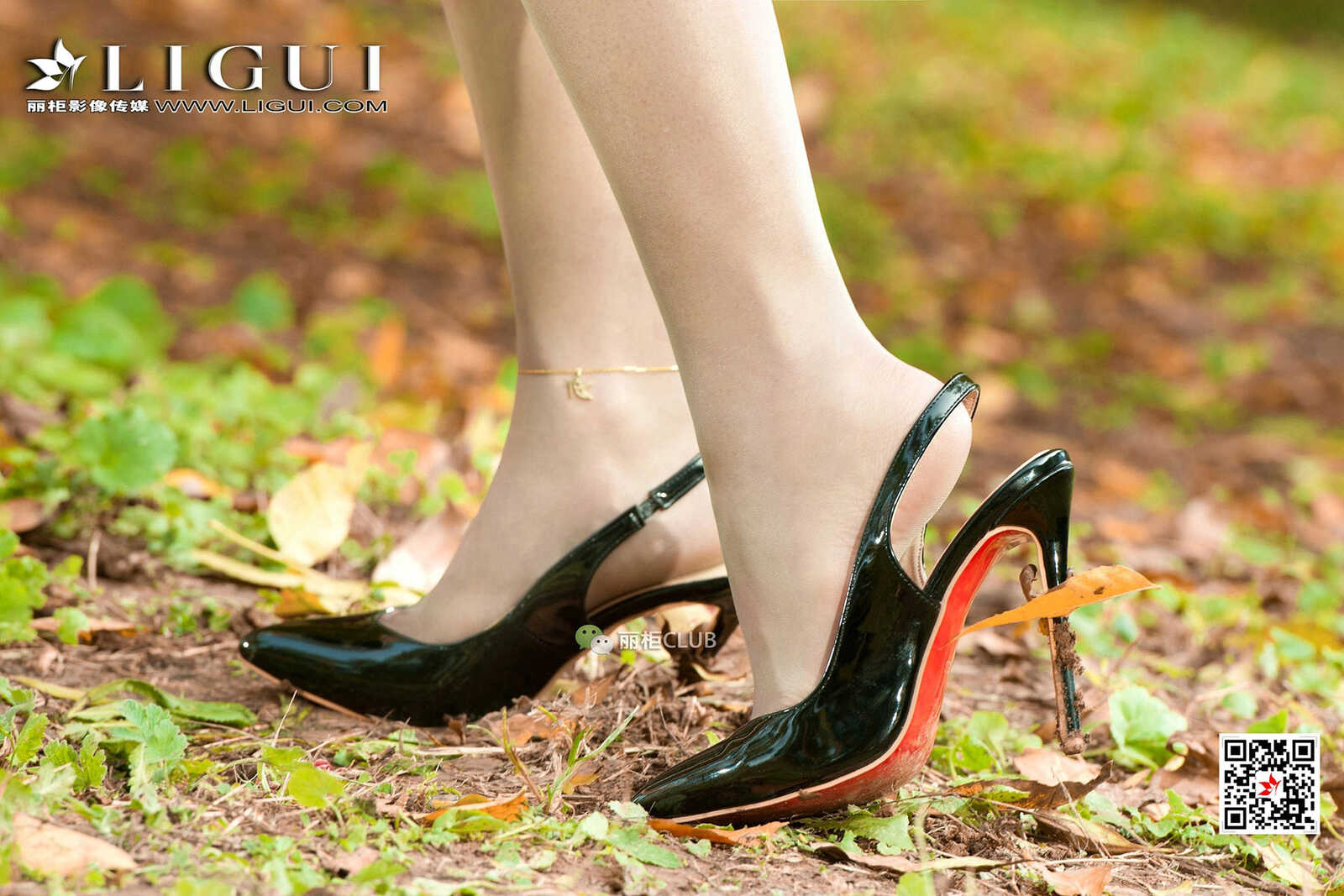 Model 筱筱《郊外肉丝丝足》 [丽柜Ligui] 写真集第6张