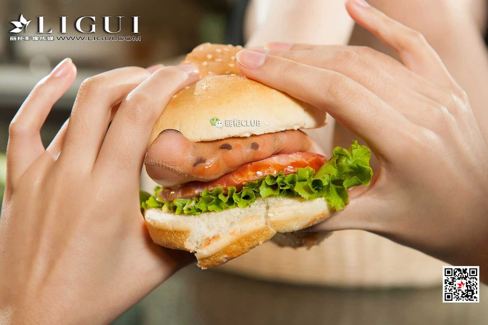 Model 腿模Vicky《汉堡美脚丝足》 [丽柜Ligui] 写真集第8张