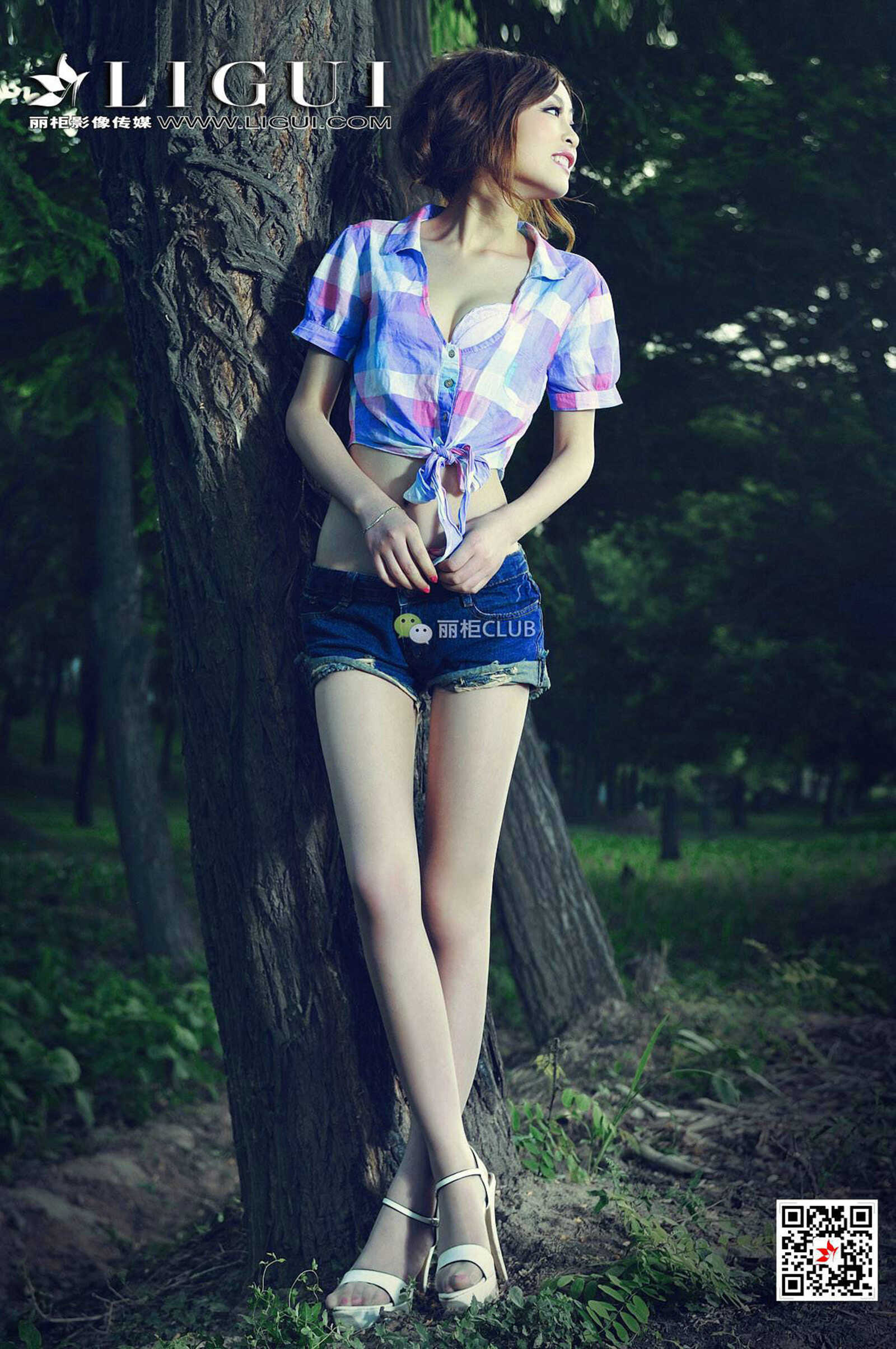 腿模童蕾《麦田美腿》 [丽柜Ligui] 写真集第17张
