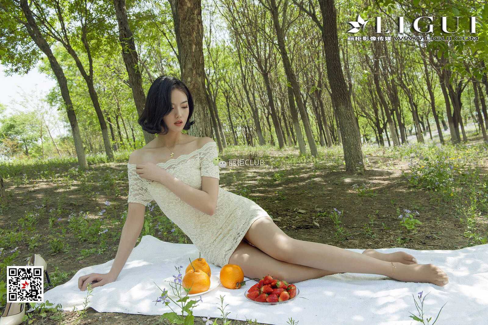 腿模敏儿《水果丝足》 [丽柜LIGUI] 美腿丝足 写真第2张