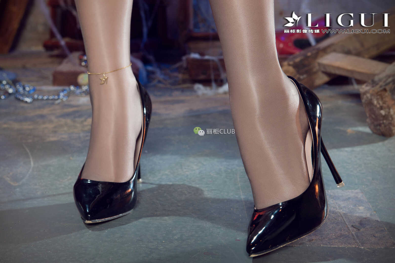 腿模筱筱《护士捆绑》 [丽柜Ligui]  美腿丝足写真第13张