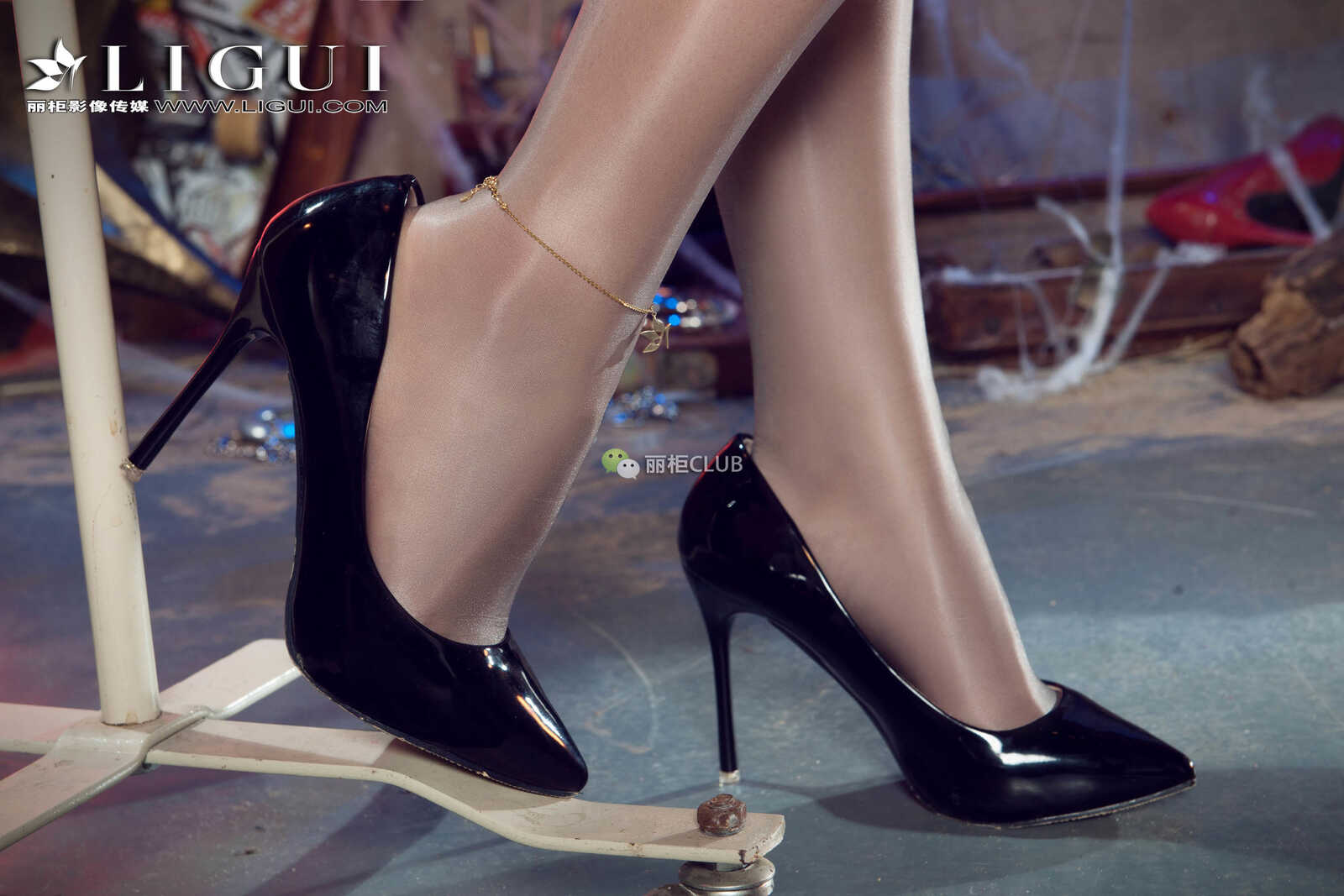 腿模筱筱《护士捆绑》 [丽柜Ligui]  美腿丝足写真第11张