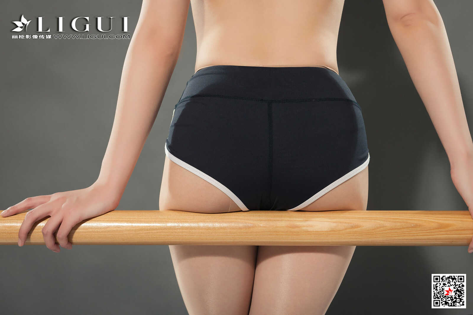 小戈《肉丝健身教练》 [丽柜Ligui] 写真集第12张