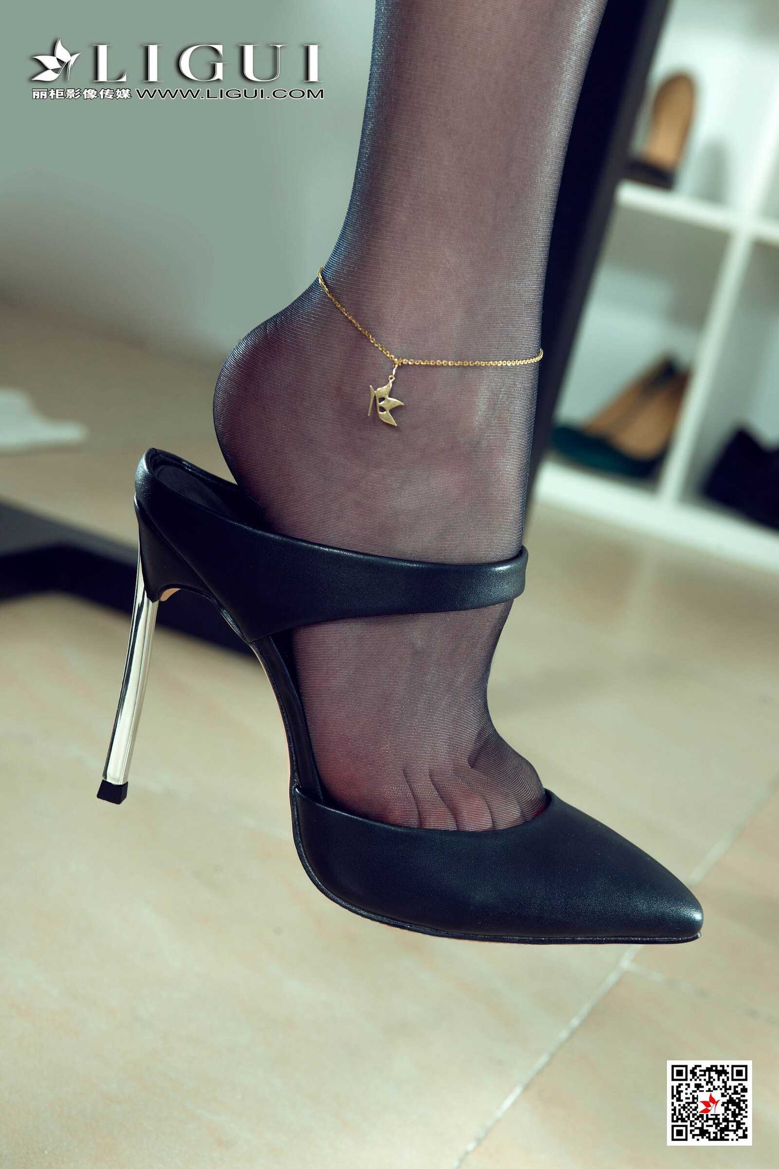 腿模兔子《极品黑丝OL御姐》 [丽柜Ligui] 网络丽人第7张