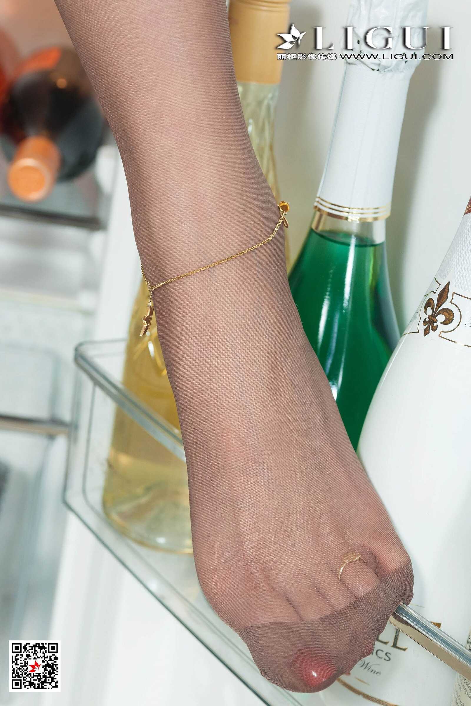 凉儿《黑丝贵美人》 [丽柜Ligui] 写真集第6张