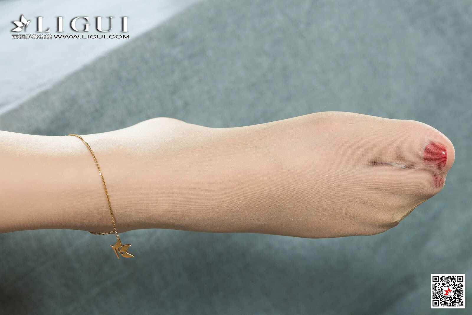 腿模Angelina《护士美丝》 [丽柜Ligui] 网络丽人  写第8张