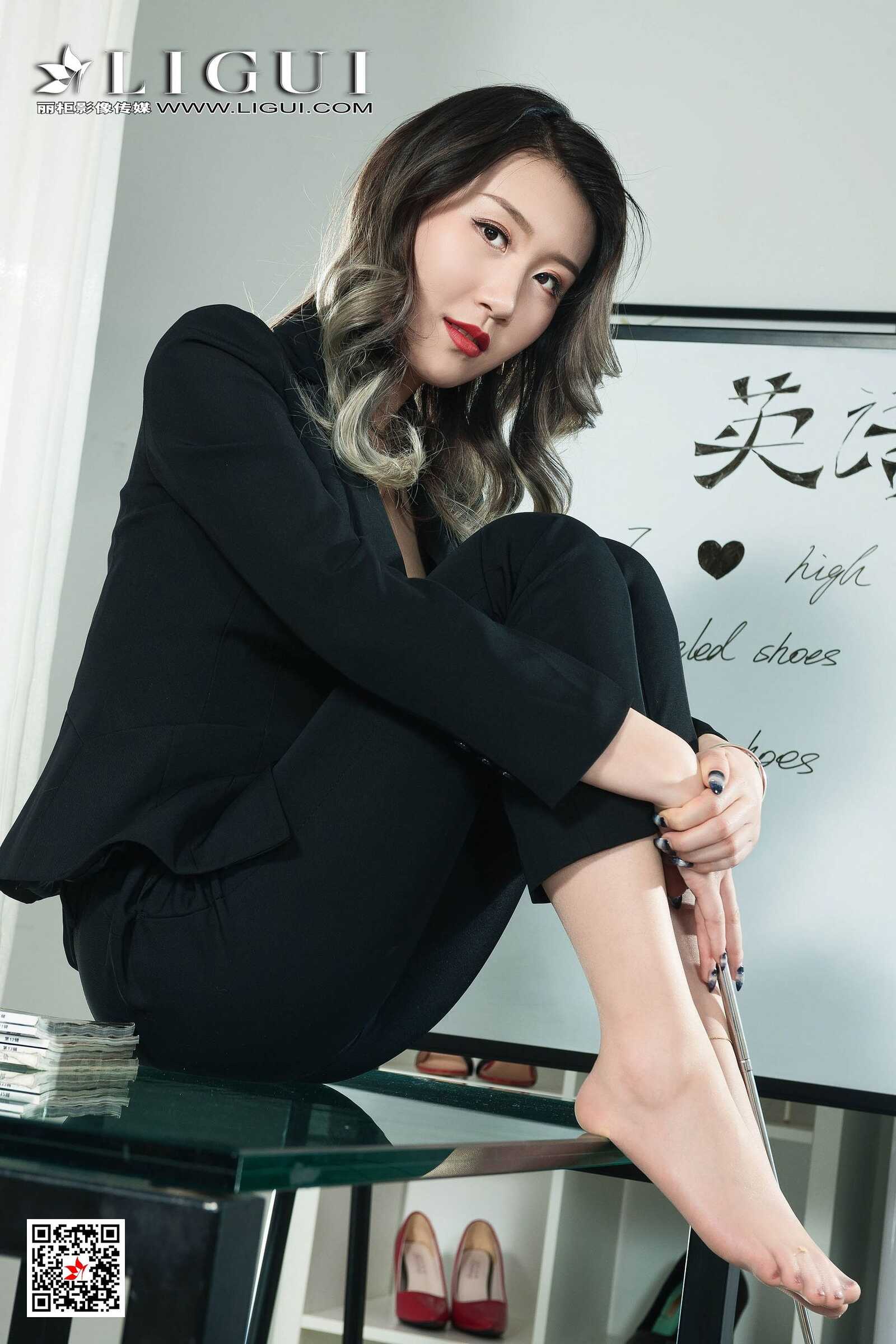 腿模汀汀《紧身裤美腿美脚》 [丽柜Ligui] 写真集第9张