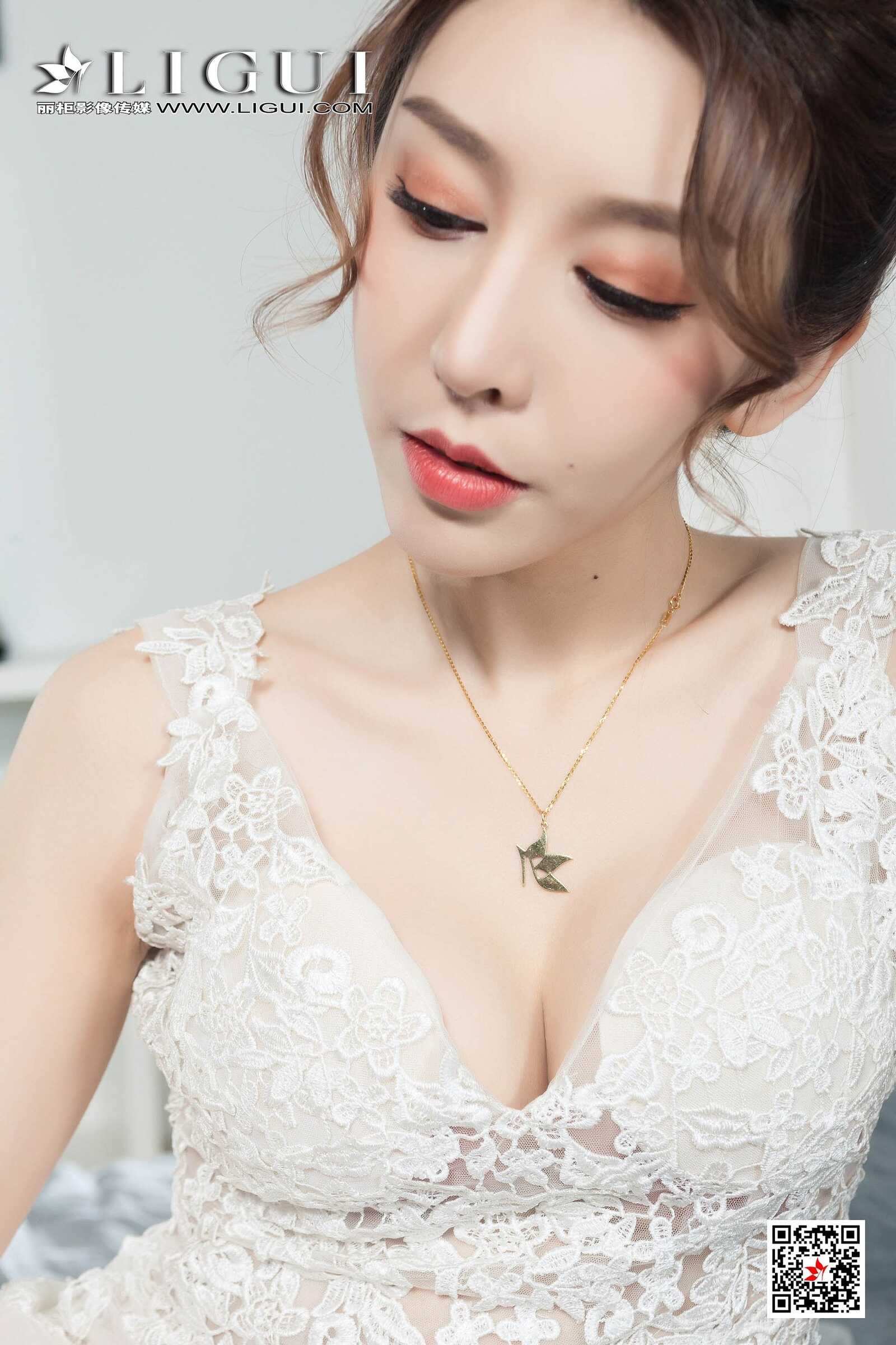 腿模兔子《婚纱白丝捆绑绳艺》 [丽柜美束Ligui第12张