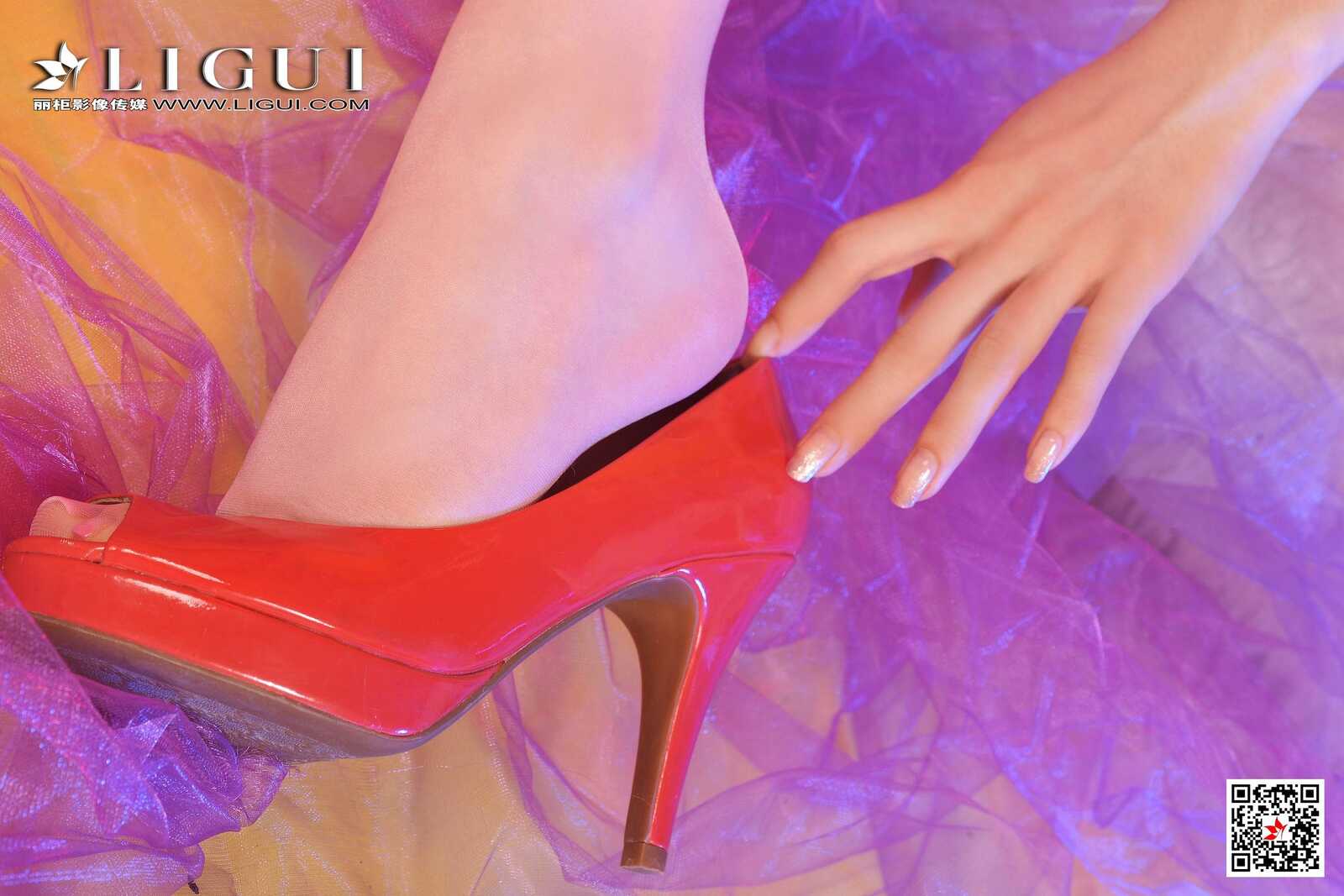 美辰《红高跟兔女郎》 [丽柜Ligui] 写真集第2张