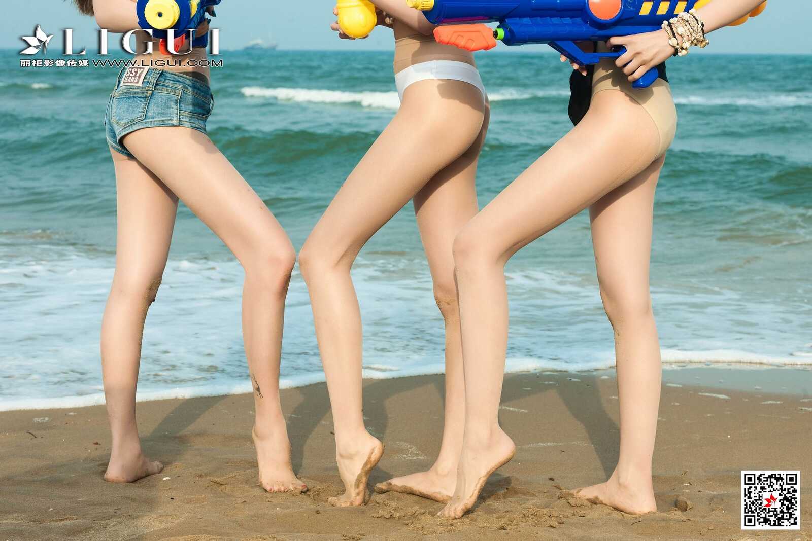 兔子&amp;amp;凉儿&amp;amp;甜甜《沙滩丝足》 [丽柜Ligui] 写第2张