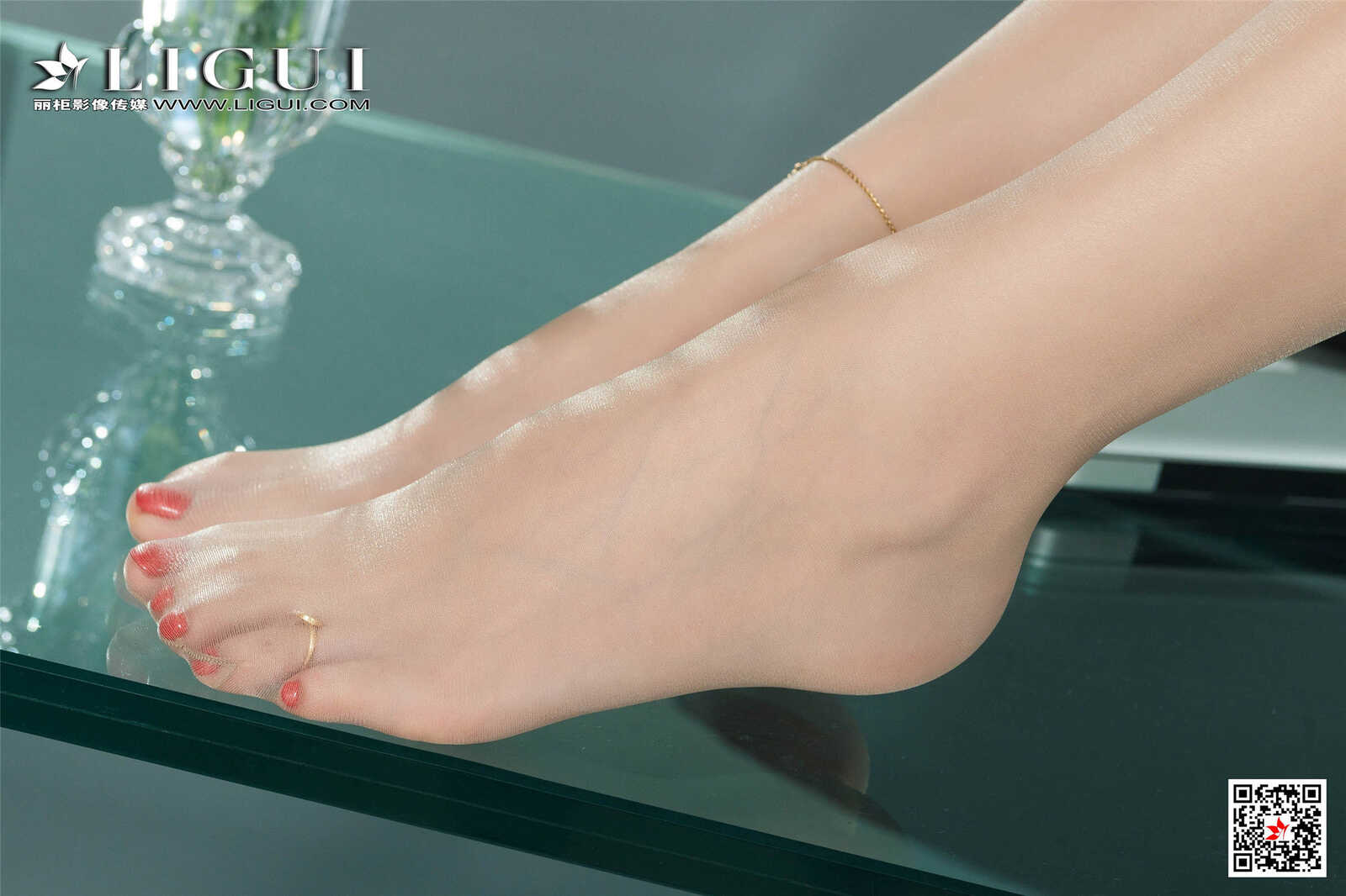 Model 安妮《白领OL丝足》 [丽柜LIGUI] 网络丽人 写第6张