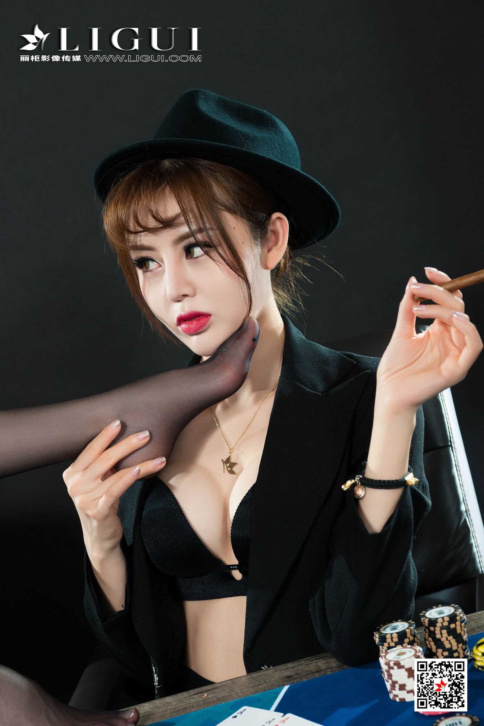 兔子&amp;amp;凉儿《黑丝丝足诱惑》 [丽柜LiGui] 写真集第15张