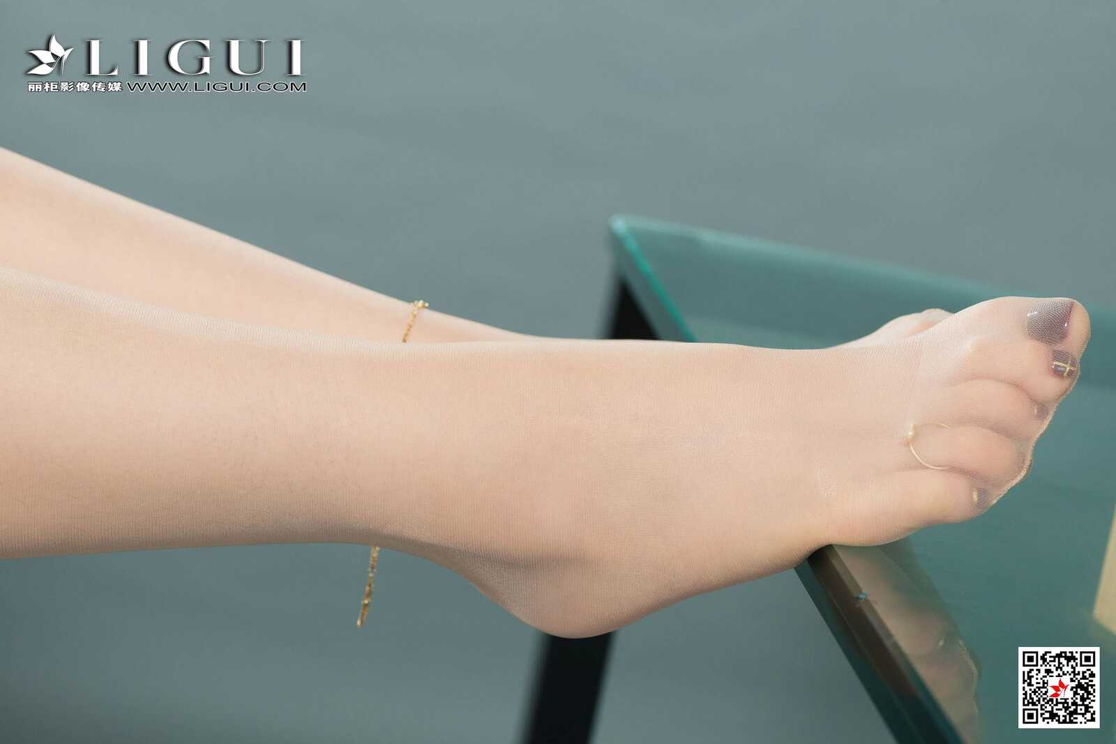 腿模赵蕊《长腿高跟OL女郎》 [丽柜LiGui] 网络丽人第2张