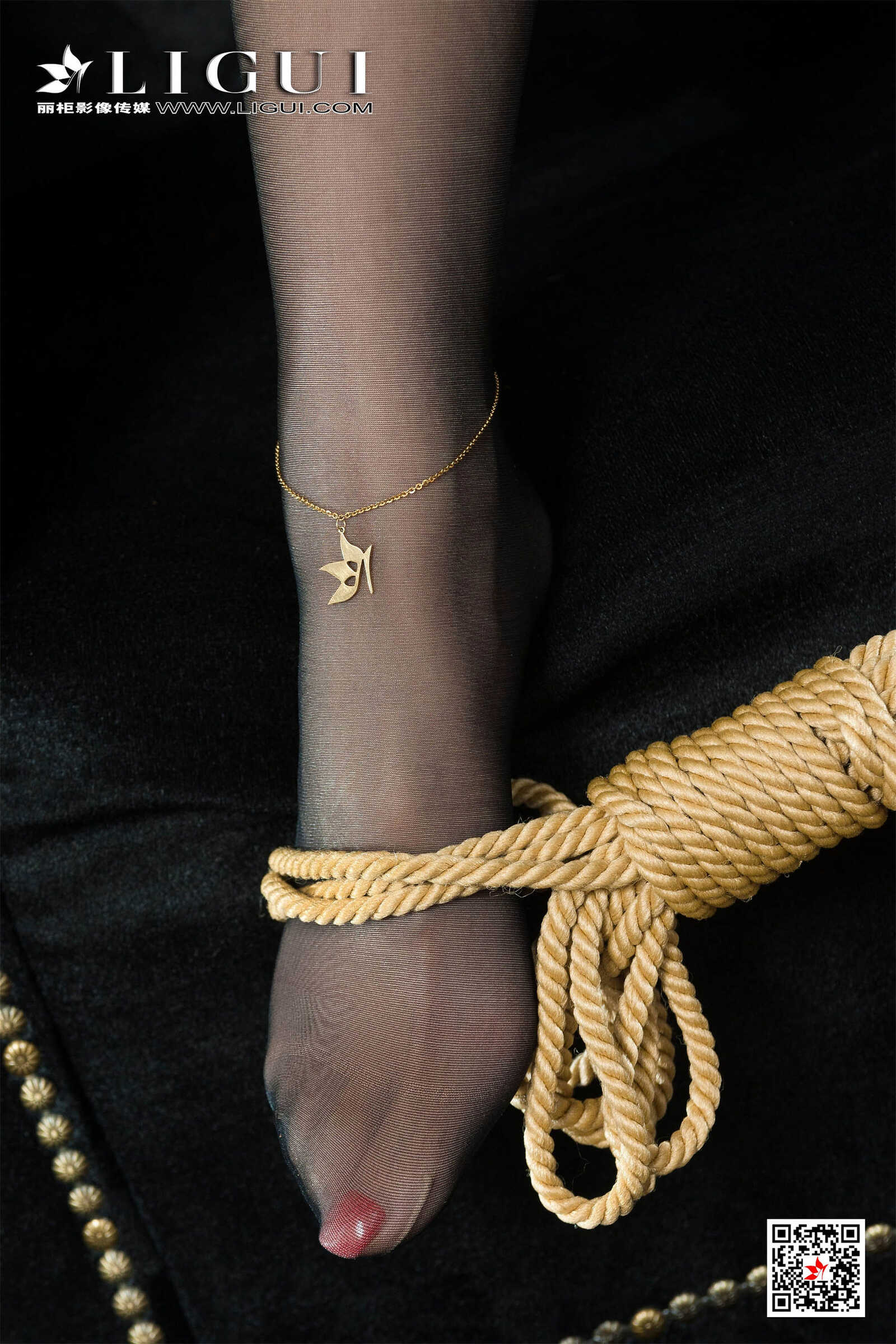 凉儿《黑丝绳艺人体摄影》 [丽柜LiGui美束] 写真第11张