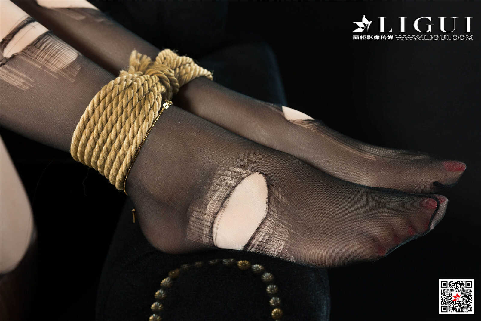 凉儿《黑丝绳艺人体摄影》 [丽柜LiGui美束] 写真第4张