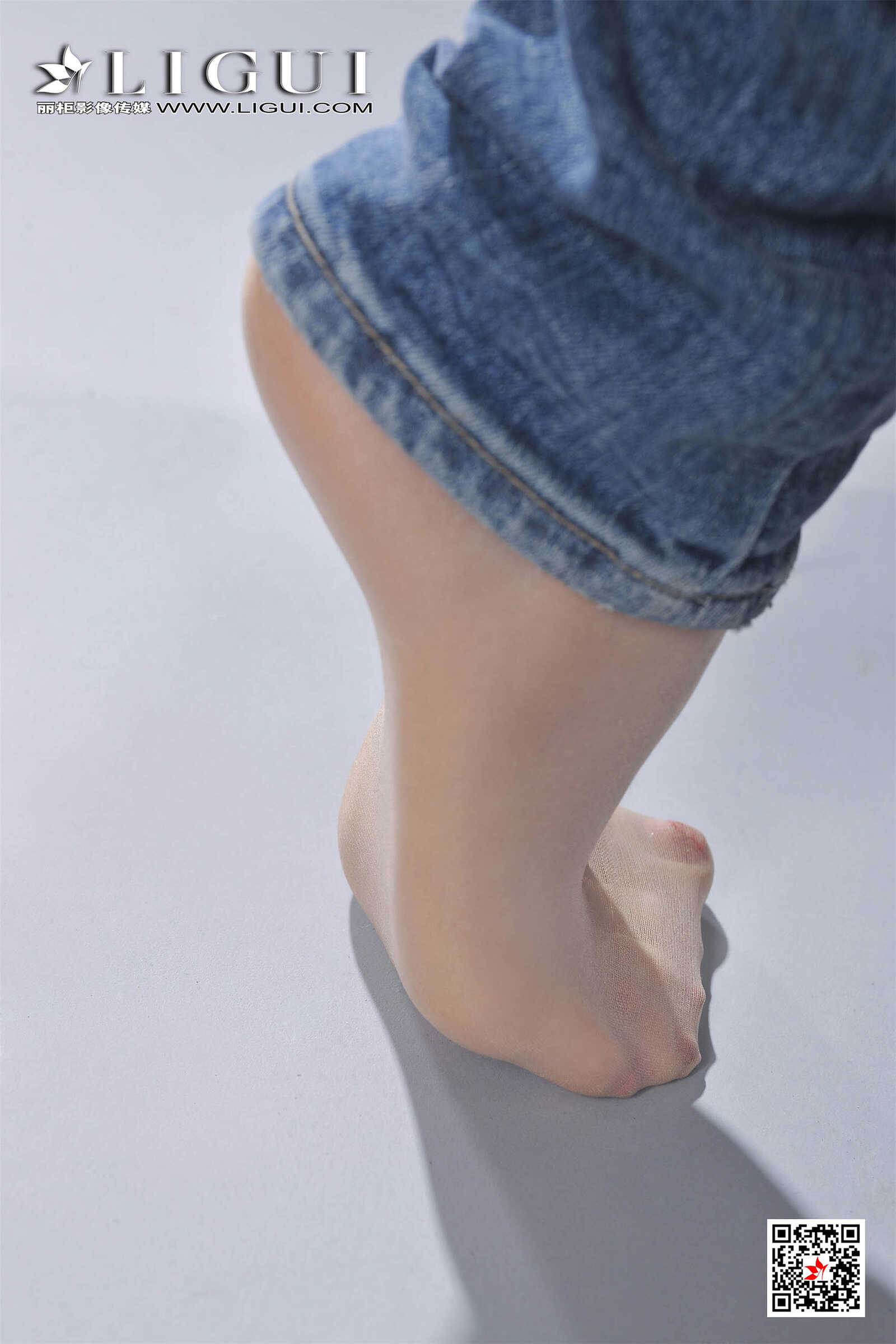 可馨《牛仔紧身裤女郎》 [丽柜Ligui] 写真集第9张