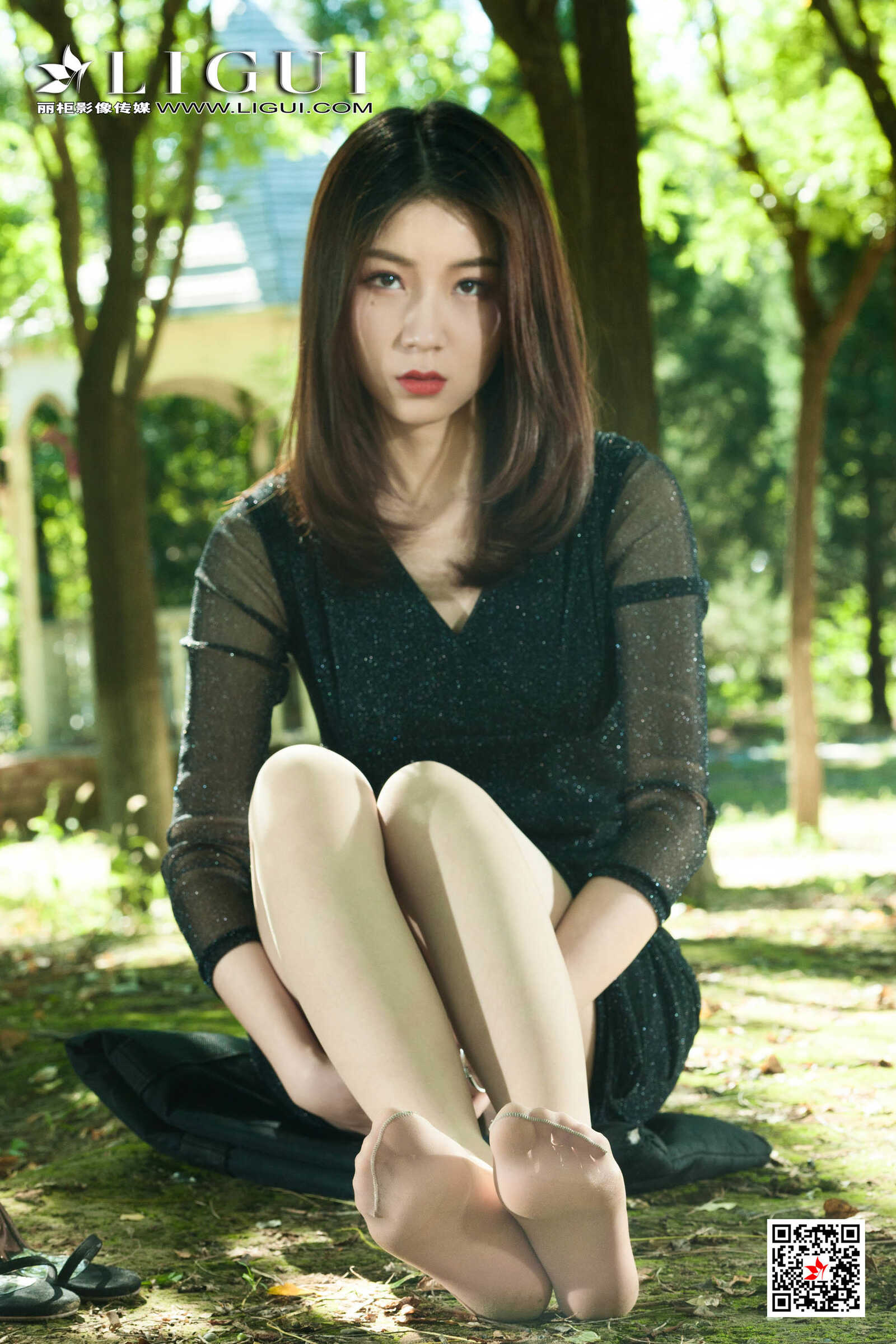 虫虫《长腿森系女神》 [丽柜Ligui] 写真集第9张