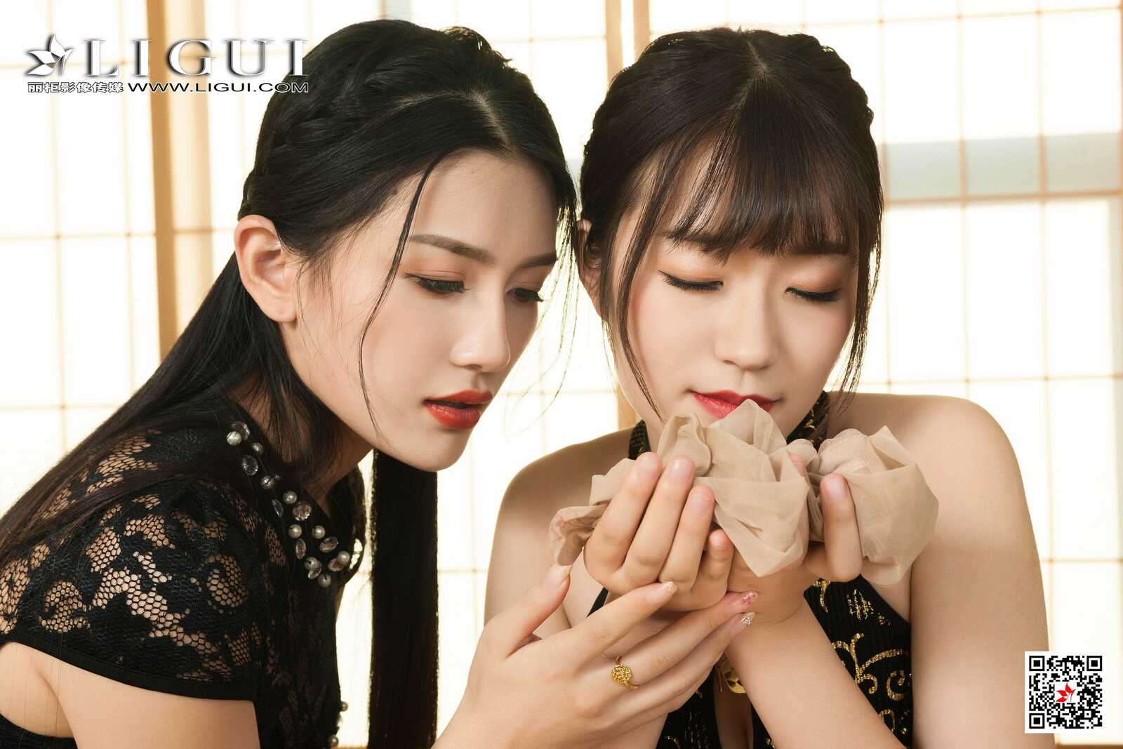 安娜&amp;amp;甜甜《双生旗袍丝袜女神》 [丽柜Ligui]第5张