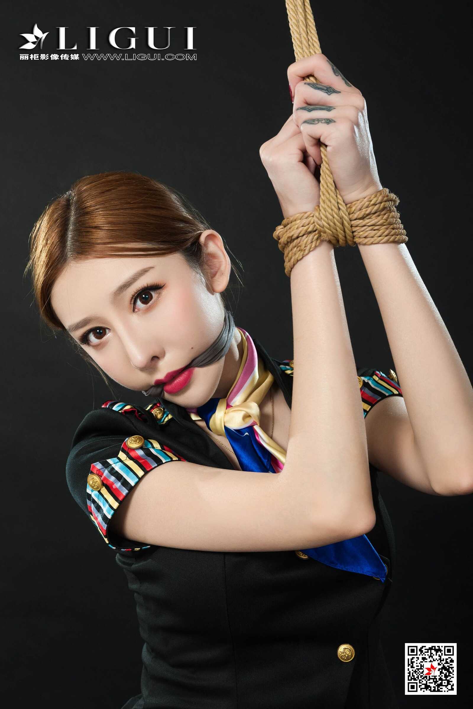 兔子《空姐捆绑绳艺》 [丽柜美束Ligui] 写真集第3张